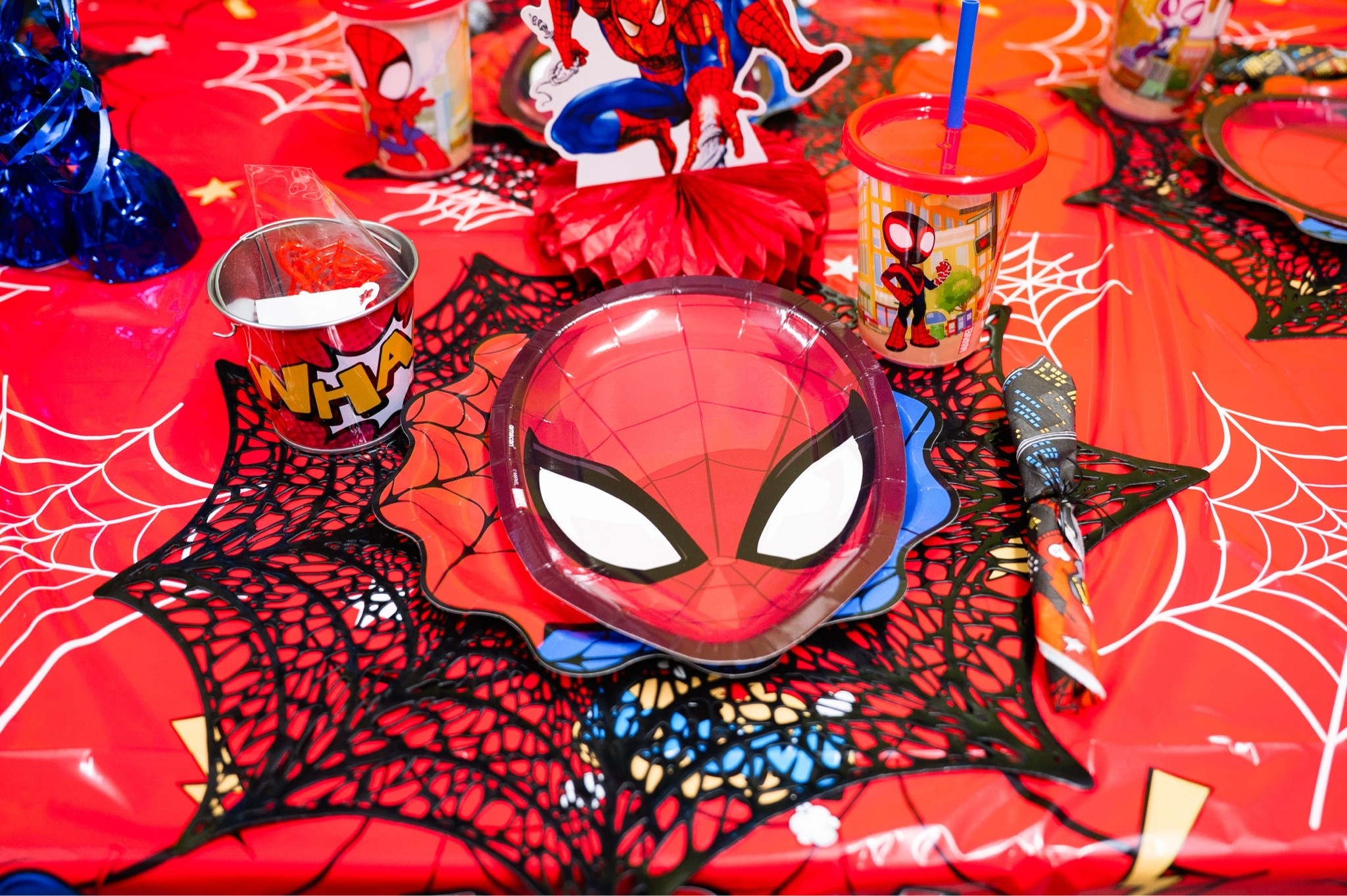 Kids spiderman birthday party table set up decoration