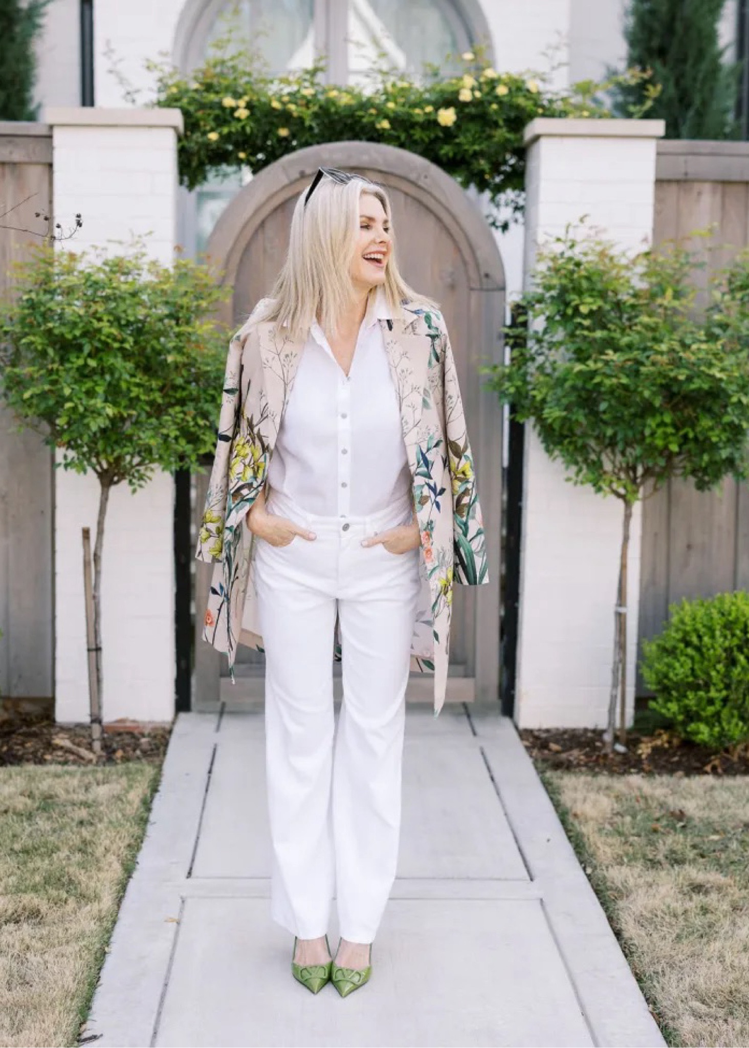 Spring weather calls for spring style! Wearing size 0  

#LTKSeasonal #LTKOver40 #LTKStyleTip