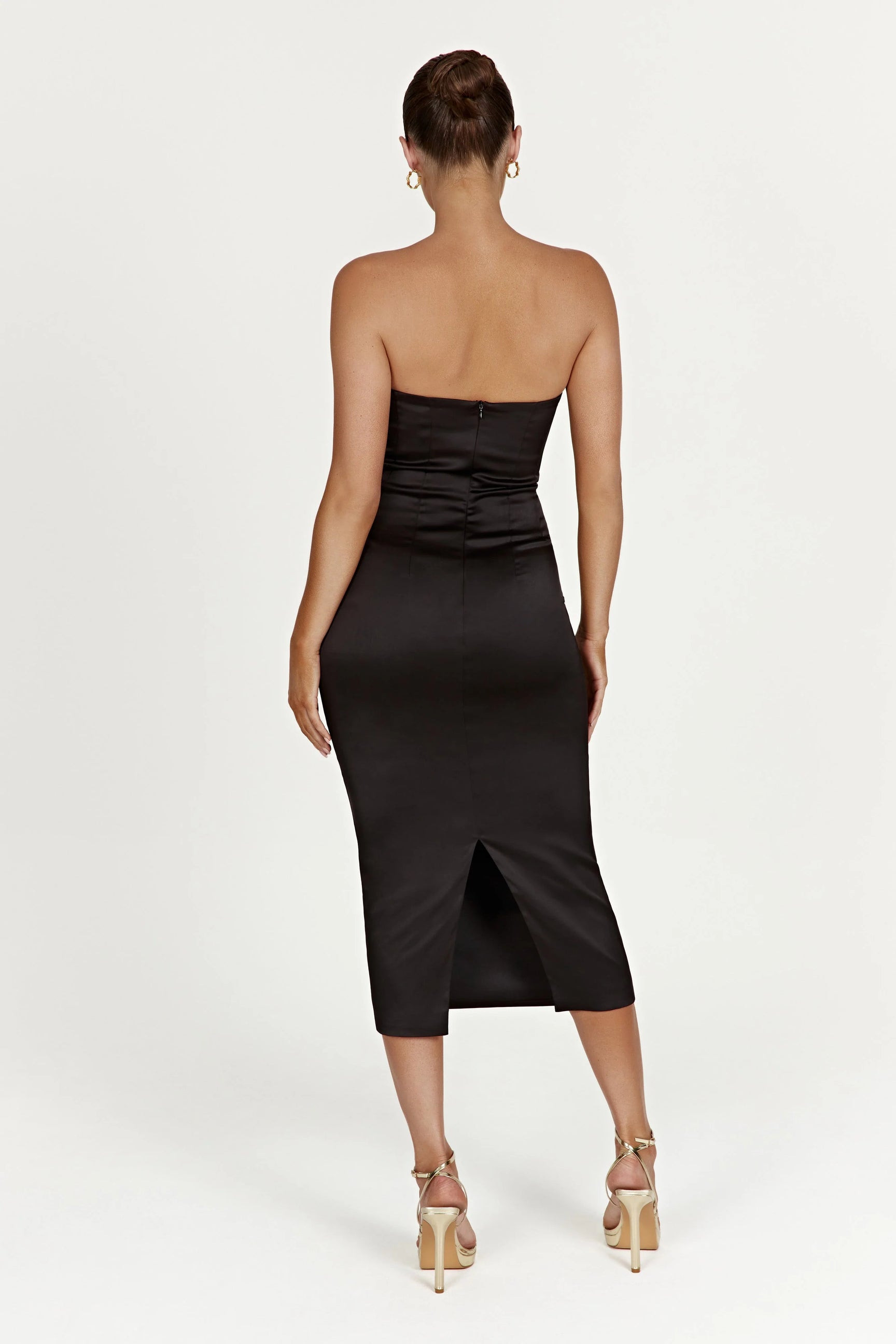 Bryony Cupped Bodycon Midi Dress - Black | MESHKI US