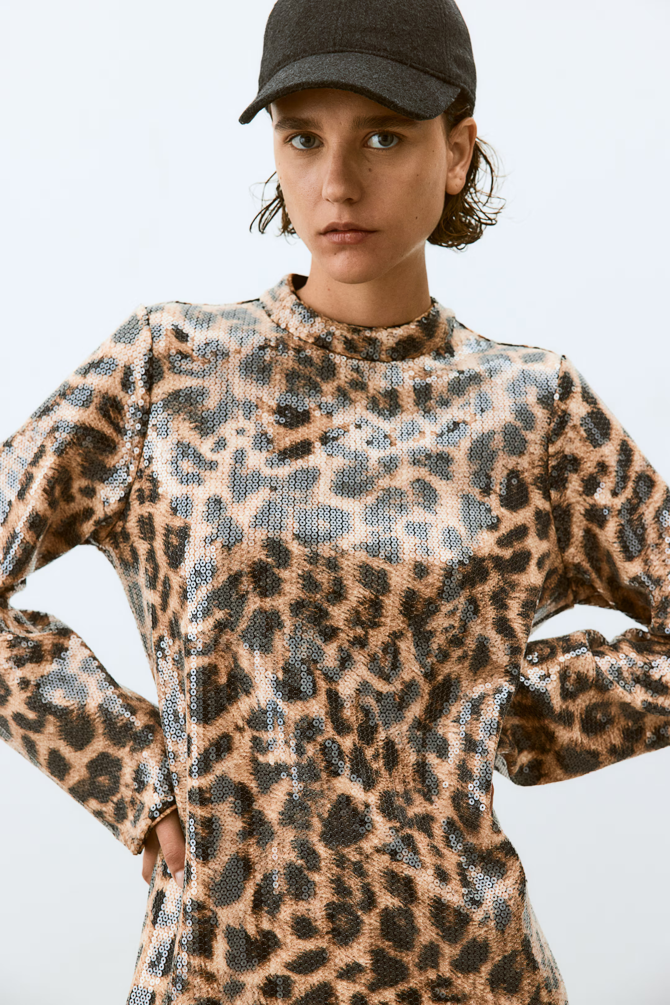 Sequined A-line Dress - Round Neck - Long sleeve - Beige/leopard print - Ladies | H&M US | H&M (US + CA)