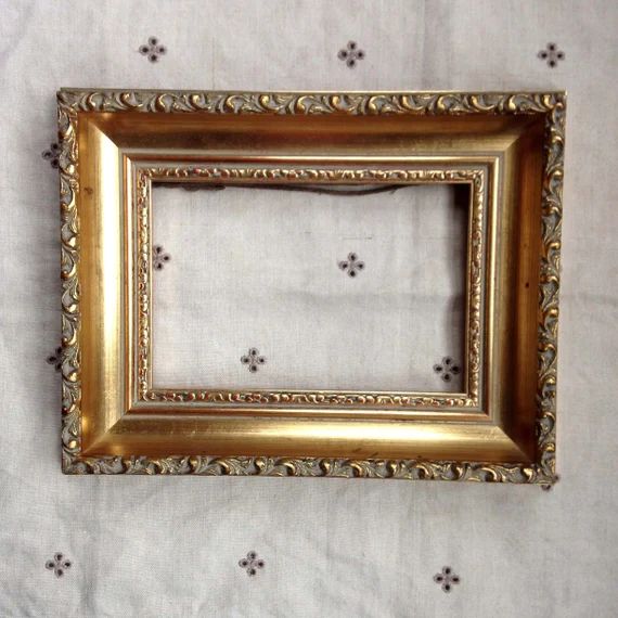 Vintage Gilt Picture Frame - Moulded Plaster and Wood Frame - Antique Style Picture Frame - Ornat... | Etsy (CAD)