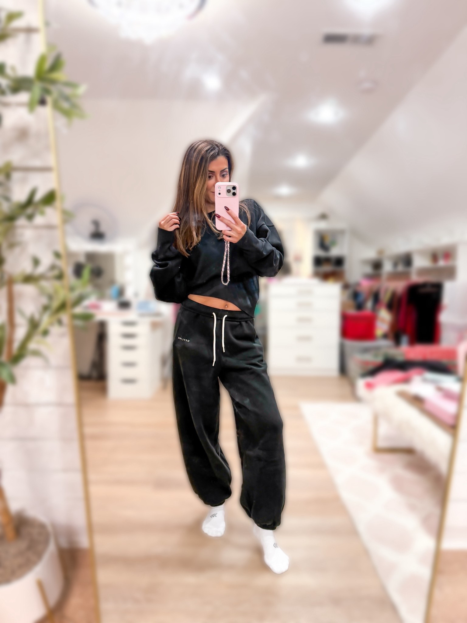 Classic black sweatsuit set. Women’s sweatpants set with matching sweatshirt. Women’s winter outfit.

#LTKActive #LTKFindsUnder50 #LTKootd