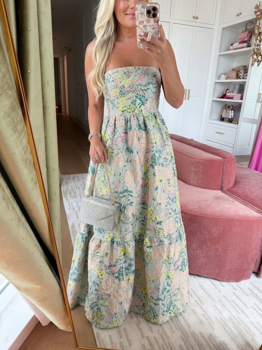 The perfect dress for a summer wedding!

#LTKootd #LTKgrwm #LTKWedding