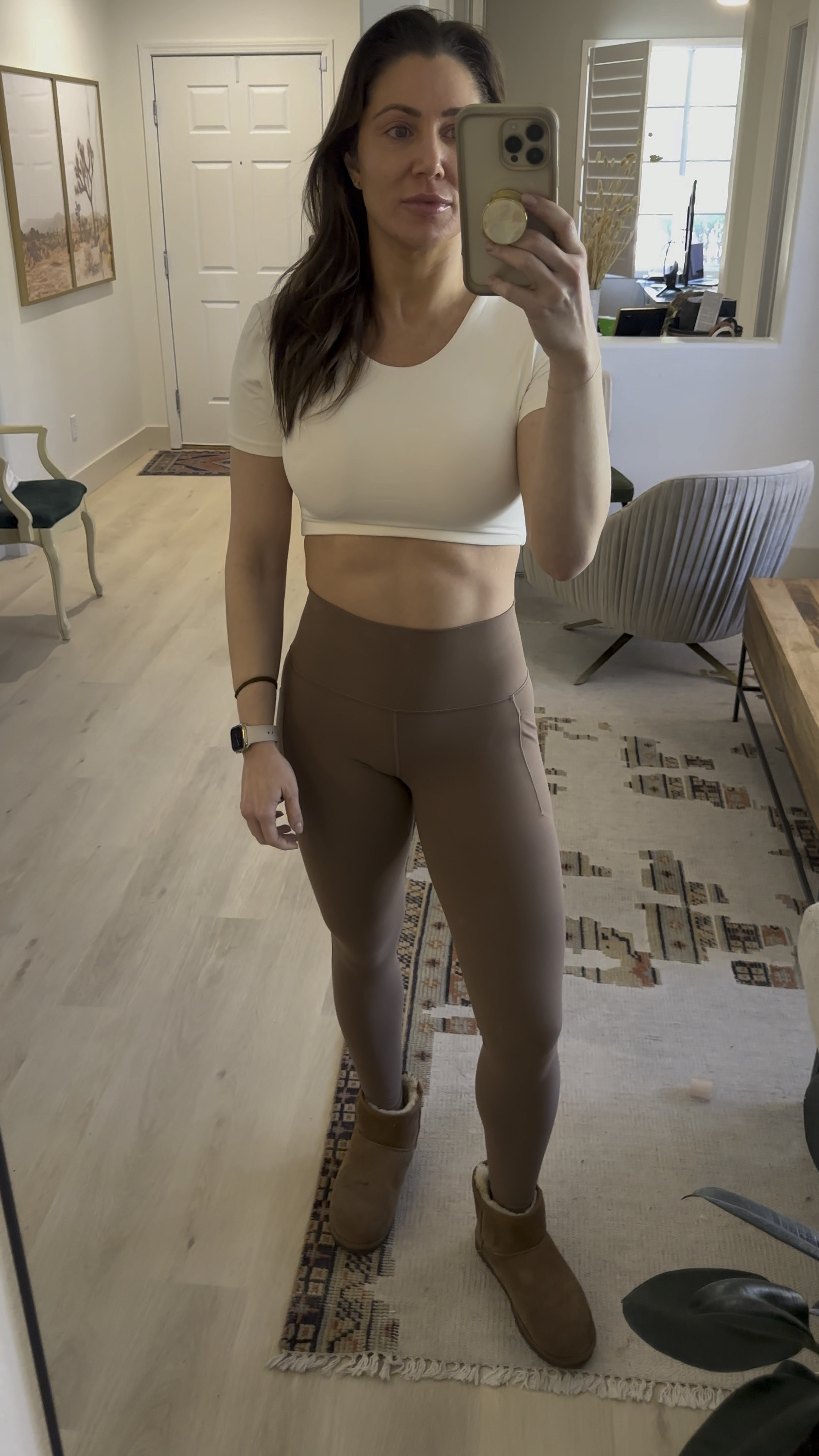 Cap Sleeve Workout Top 🧘‍♀️

Discovered this buttery soft workout shirt with a built-in bra that makes it perfect for yoga, Pilates, or under a cardigan or blazer to be functional for working and working out.

#pilates #yoga #capsleevebra 

#LTKfitness