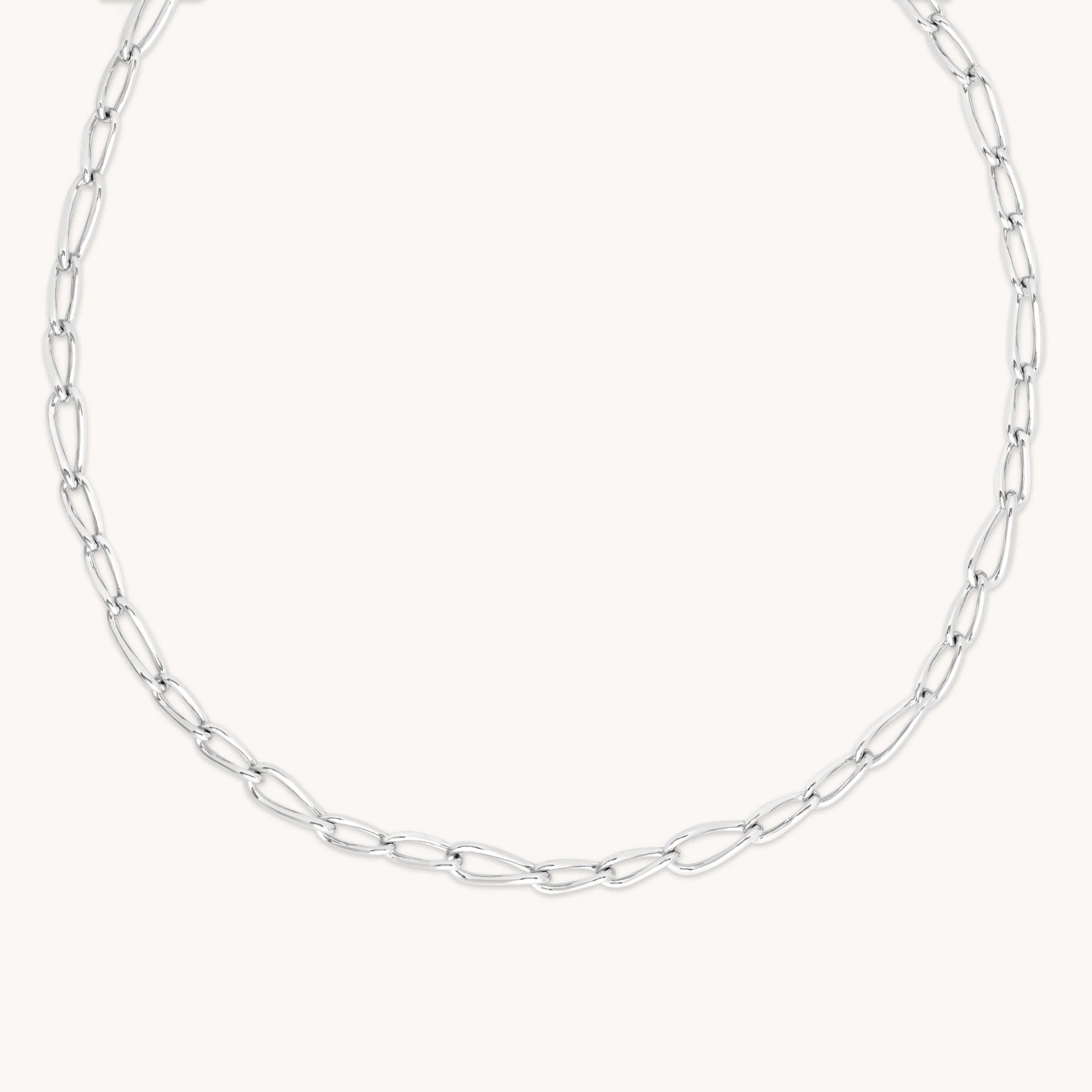Infinite Chain Necklace in Silver | Astrid & Miyu EU