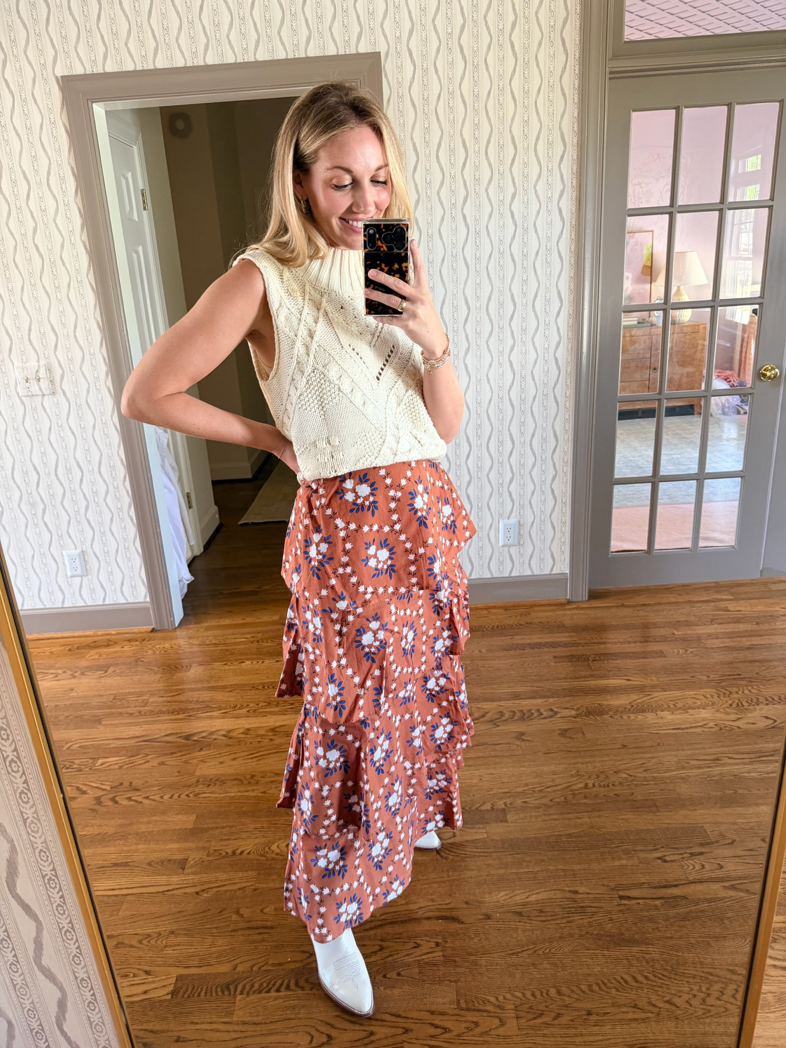 Pairing my new Eddy skirt with my favorite Amazon sweater and Petite Paloma boots!

Wearing a small in the skirt, a Medium in my Amazon sweater. My boots are sold out (Hadley by Petit Paloma) but tagging similar!

#TheSouthernSource #FallCloset #OOTD #DateNight 

 #LTKdayinmylife #LTKgrwm #LTKootd