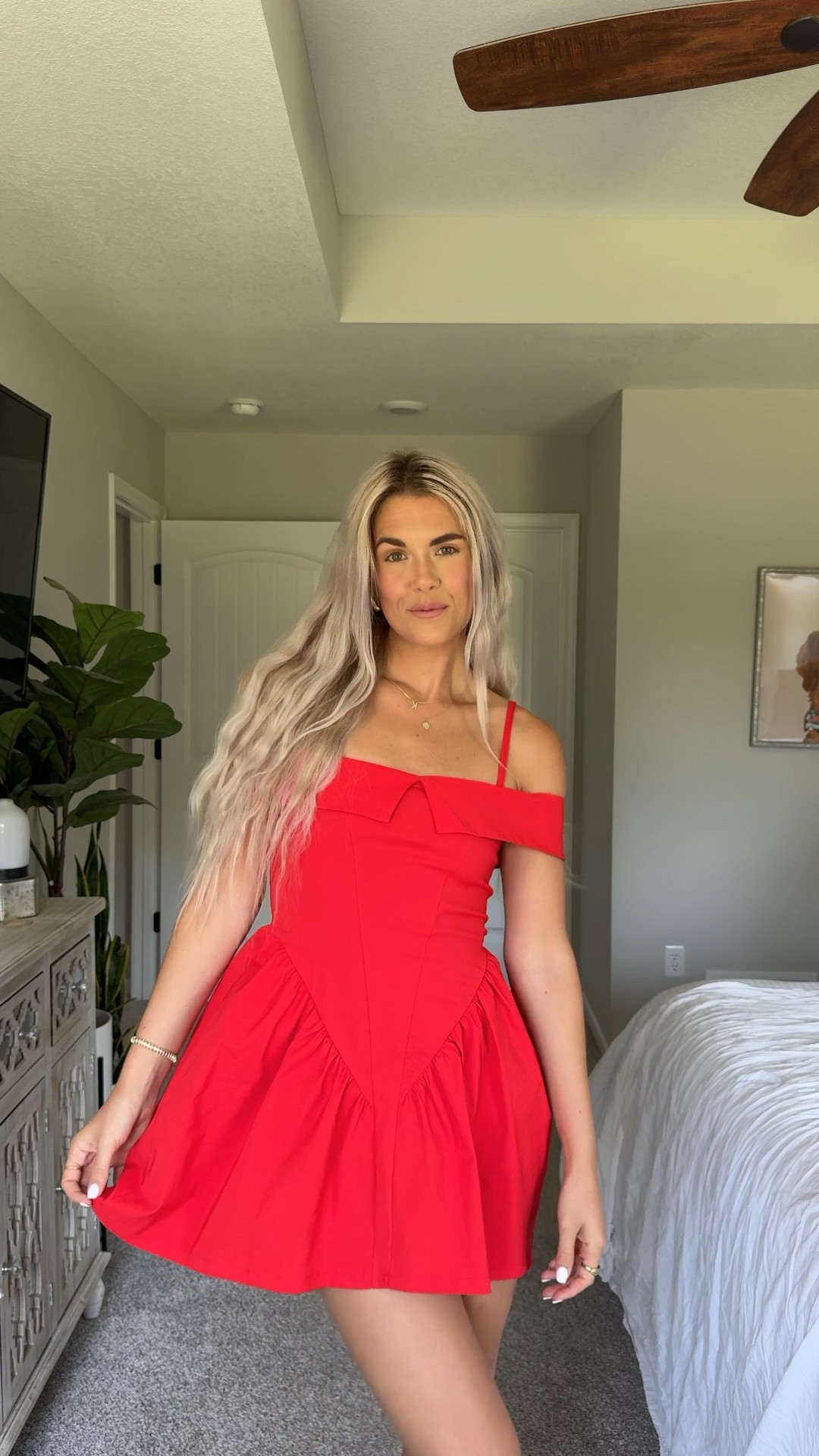 red dresses for summer or memorial day 🇺🇸🍒♥️ size XS TALL in dress 1 & 3 + size 4 in dress 3. i’m 5’10 and dress 2 is a teeny bit short on me


#LTKfindsunder50 #LTKFestival #LTKstyletip