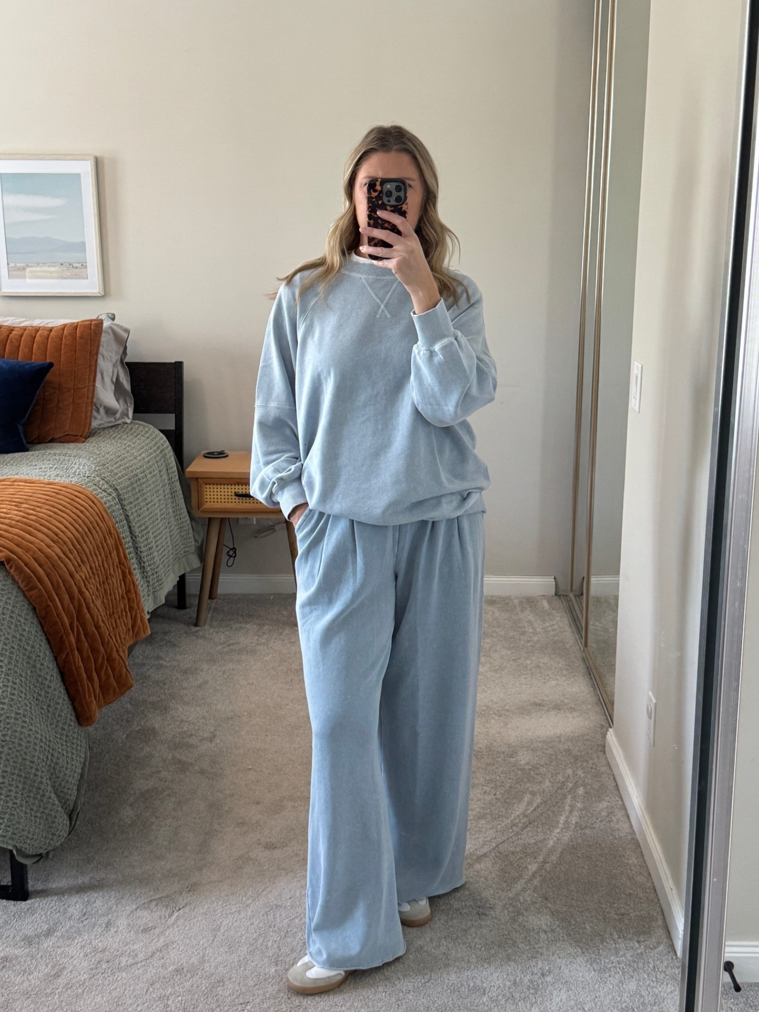 New favorite lounge set for travel ✈️

This set is from @Aerie and I’m wearing a size small for reference.

#LTKTravel