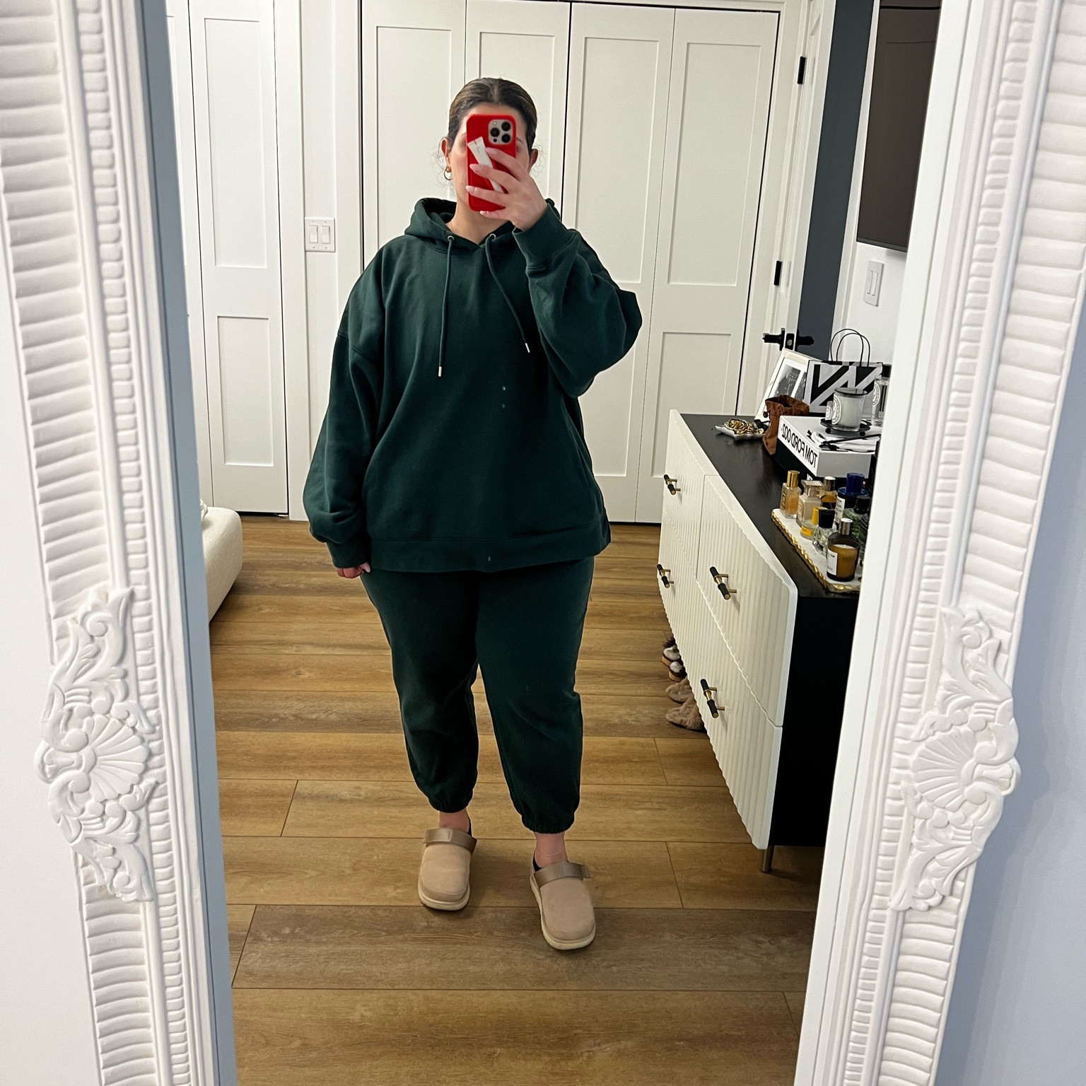 Sweat set
Oversized sweat set 
Matching sweatsuitt
Hoodie set
Essex green sweatsuit 

#LTKFindsUnder100 #LTKMidsize #LTKSeasonal