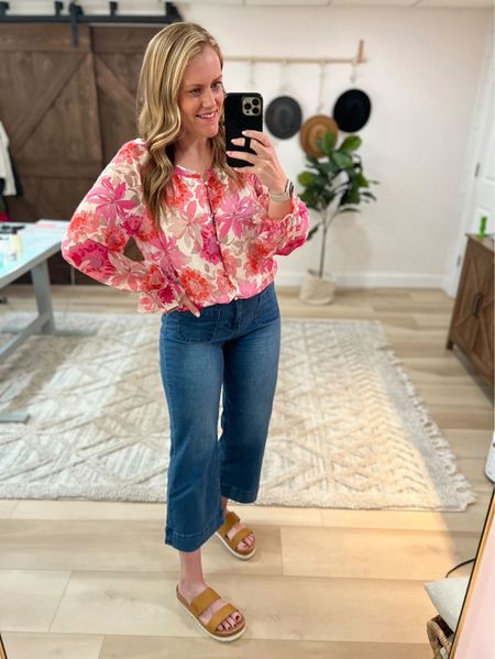 Floral blouse

summer fashion fashion  casual outfit  everyday outfit  Amazon finds  heels  summer outfit  jeans  sandals 

#LTKFindsUnder50 #LTKSeasonal #LTKStyleTip