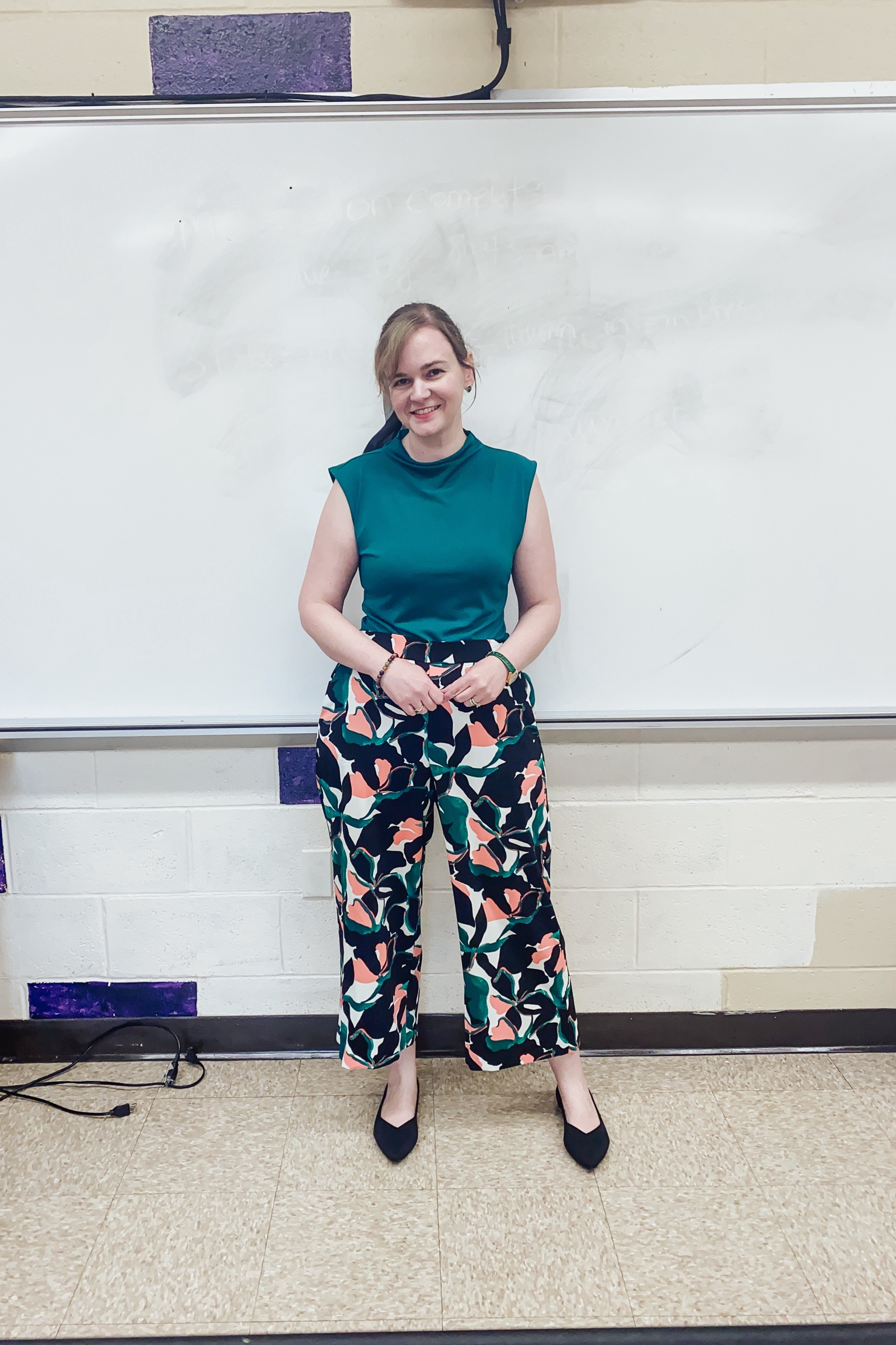 Cropped wide leg pants, true to size 
Mock neck shirt 


#LTKWorkwear #LTKShoeCrush #LTKStyleTip