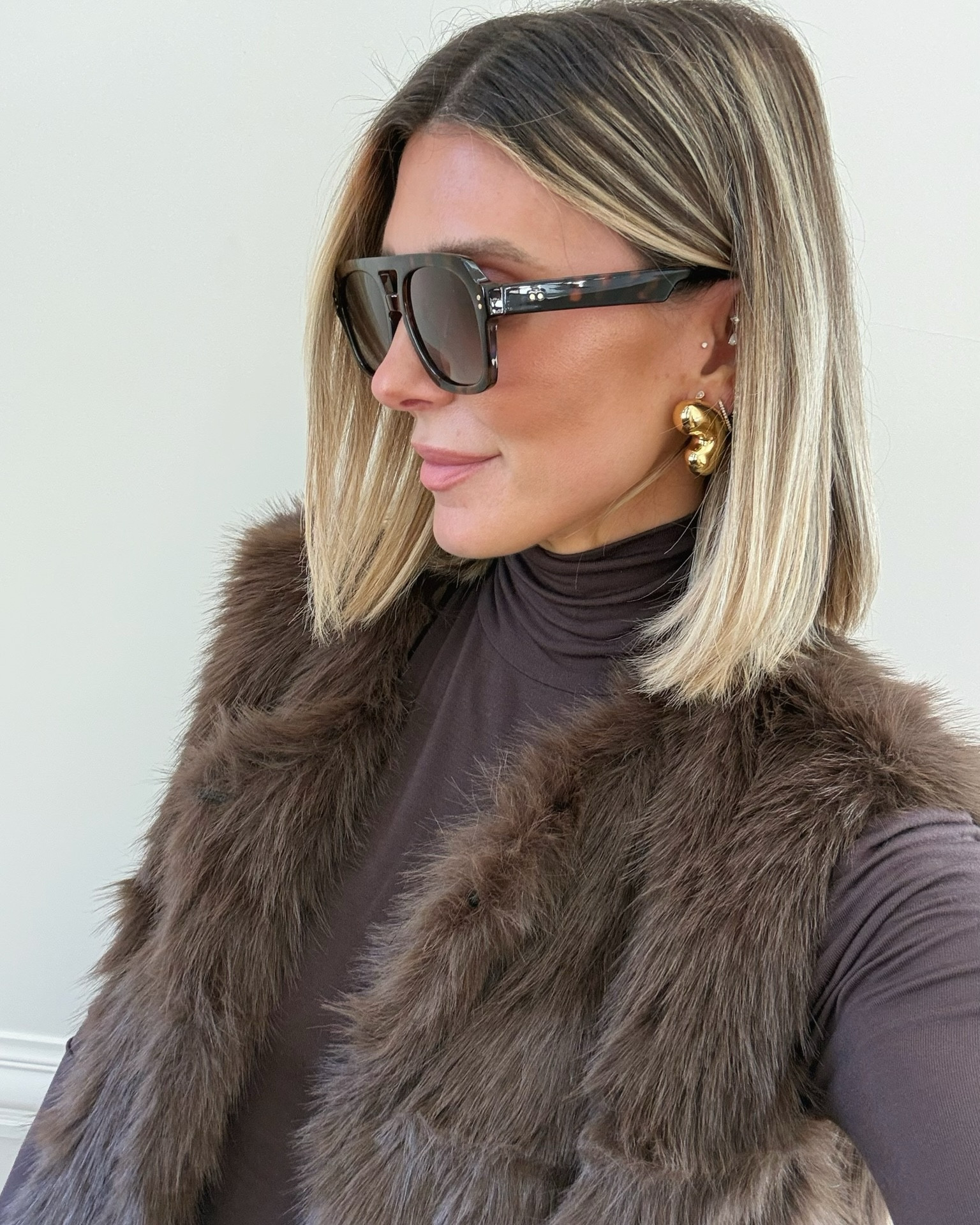 How I would style this gorgeous Amazon faux fur vest. 

#LTKSeasonal #LTKootd