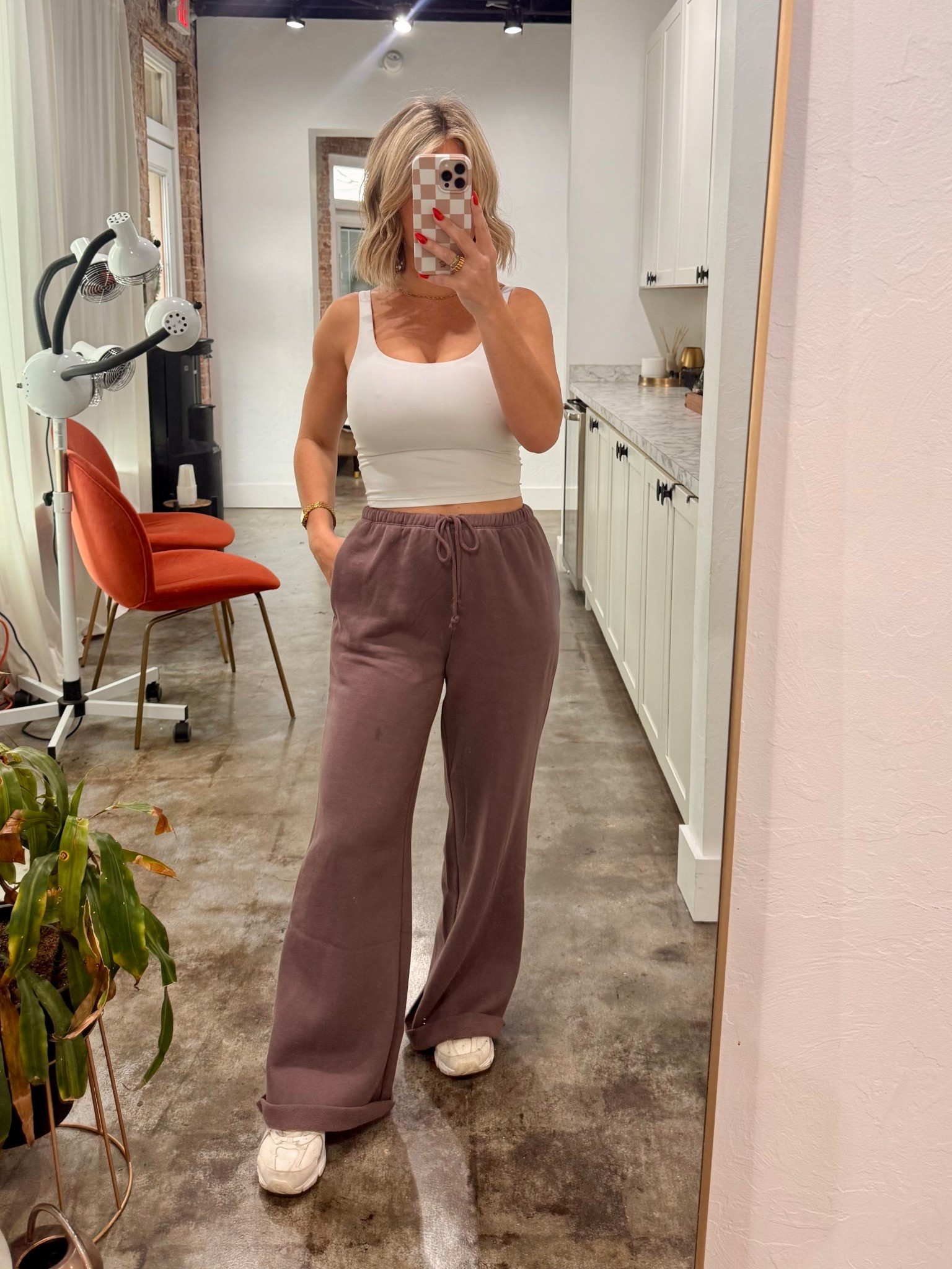 These Target sweatpants are just perfect!! 40% right now!

#LTKSaleAlert #LTKTravel #LTKStyleTip