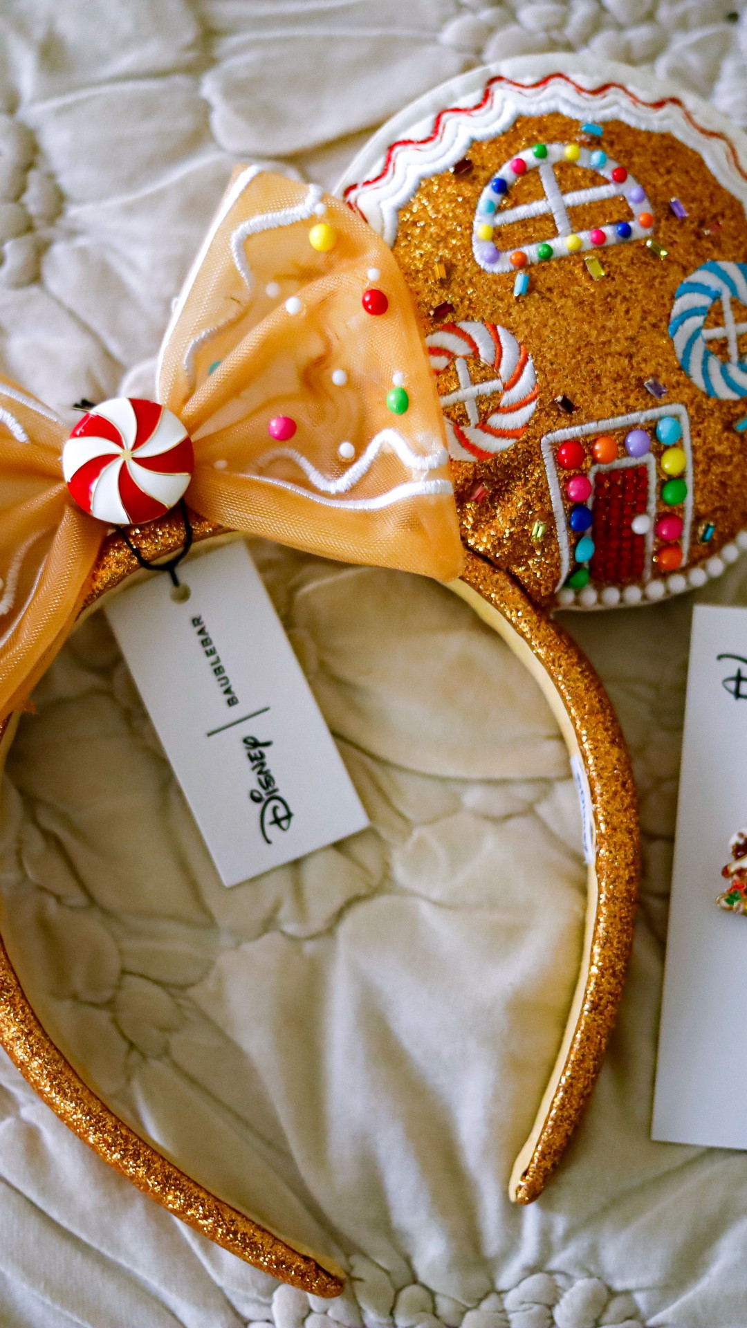 The yummiest and most adorable Minnie Ears are back—with an upgraded design just in time for holidays at Disney! Check out these Gingerbread Minnie Ears and matching Gingerbread Earrings from BaubleBar 🥹

#LTKGiftGuide #LTKHoliday #LTKSeasonal