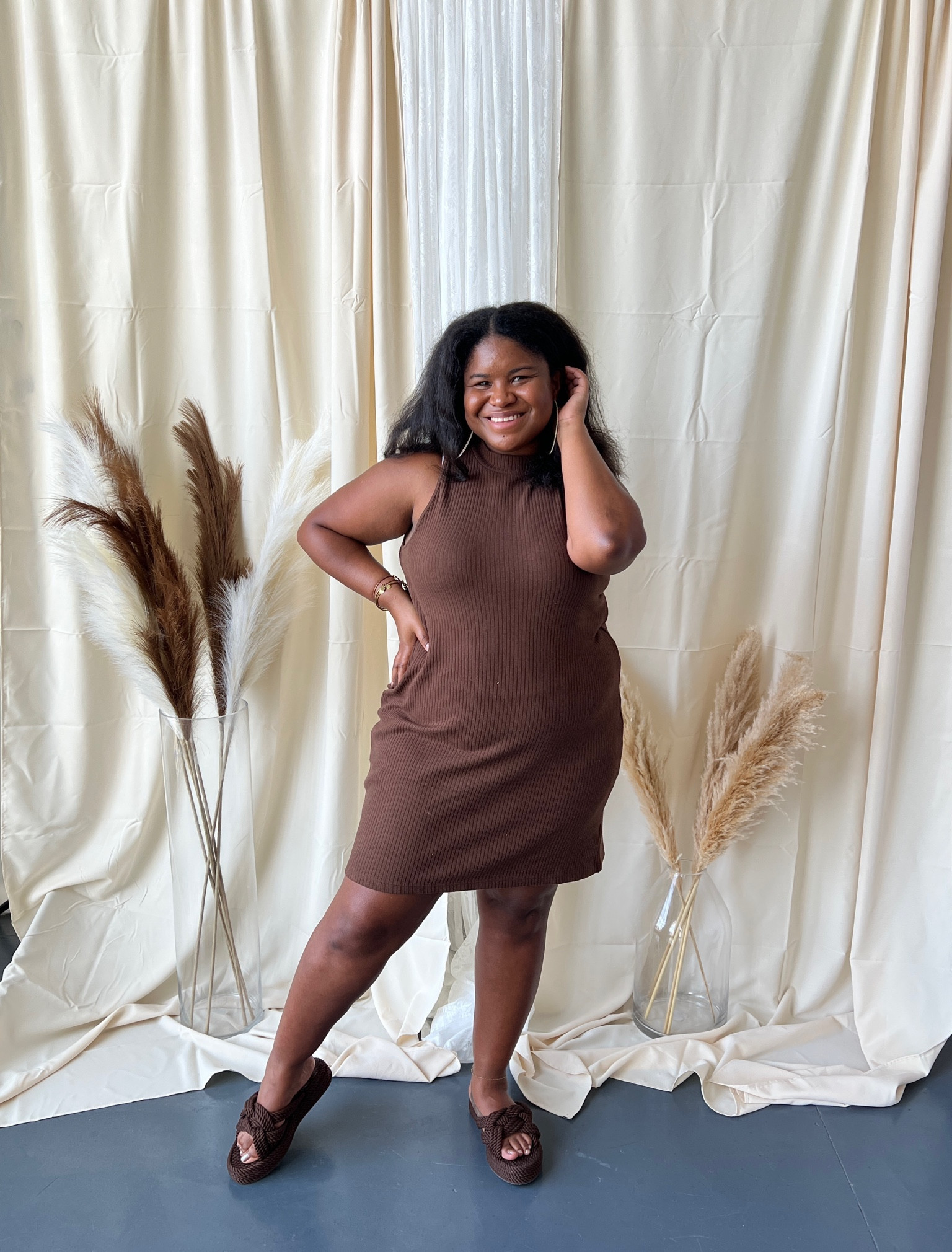 Brown Sleeveless Mock Neck Ribbed Mini Shift Dress from Old Navy 

I’m wearing a XL  

#LTKmidsize #LTKsalealert #LTKplussize