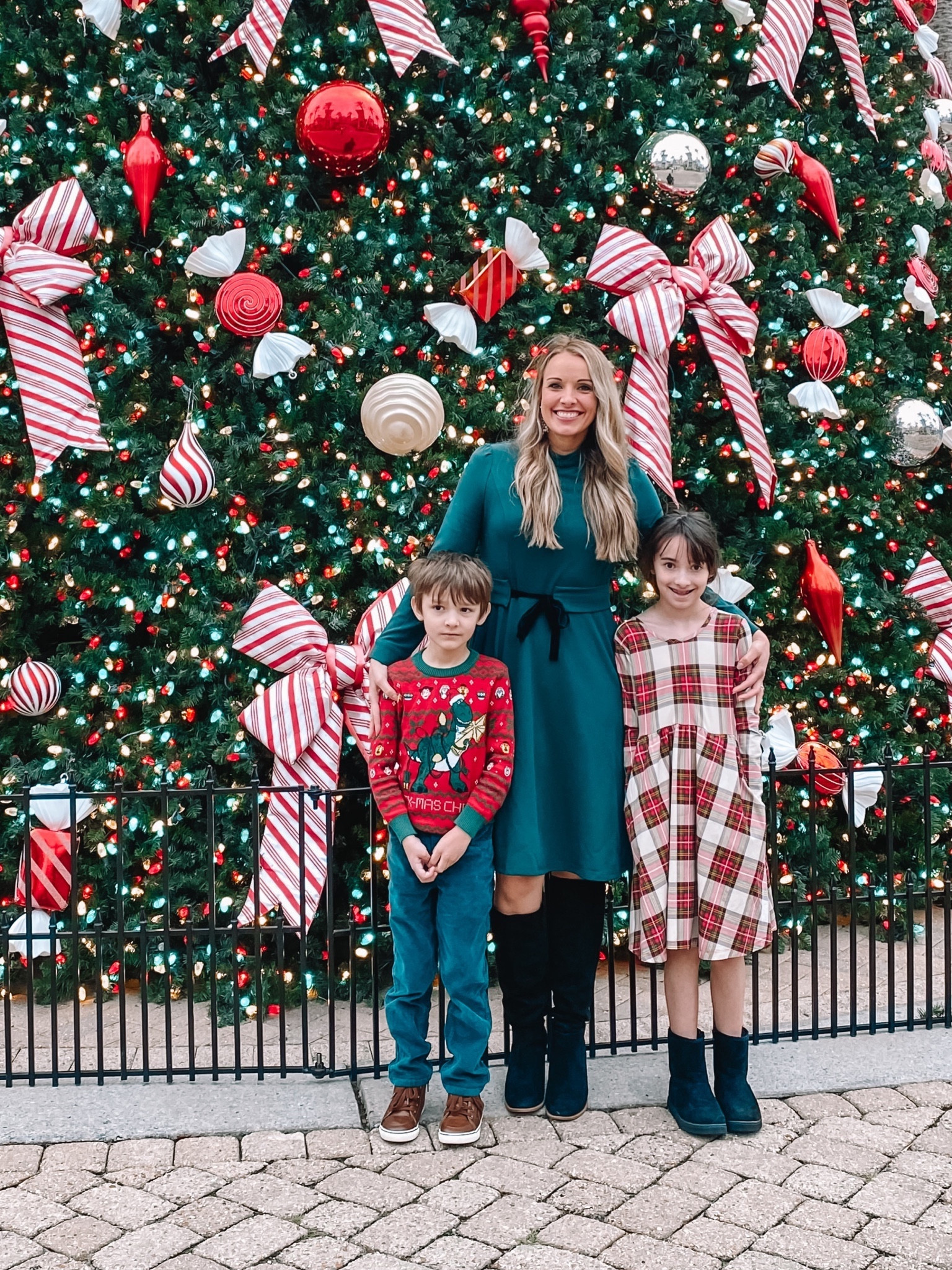Target Dress true to size. 25% off!


#targetstyle #target #targetfinds #targetdeals #targetfashion #christmasoutfit #holidayoutfit #newyearseve

#LTKGiftGuide #LTKSeasonal #LTKHoliday