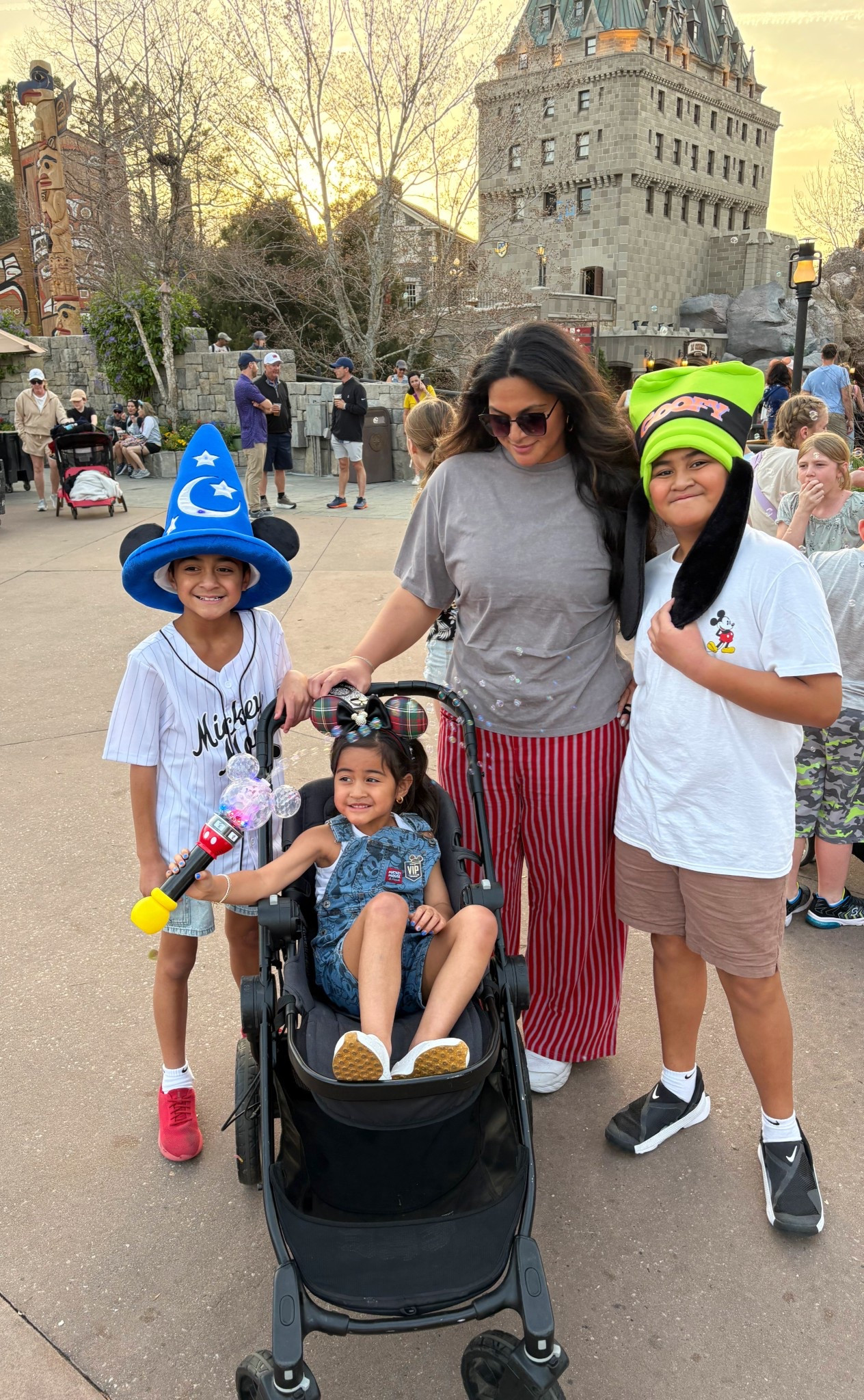 Disney outfits! 🐭🏰✨

#LTKFindsUnder50 #LTKStyleTip #LTKFamily