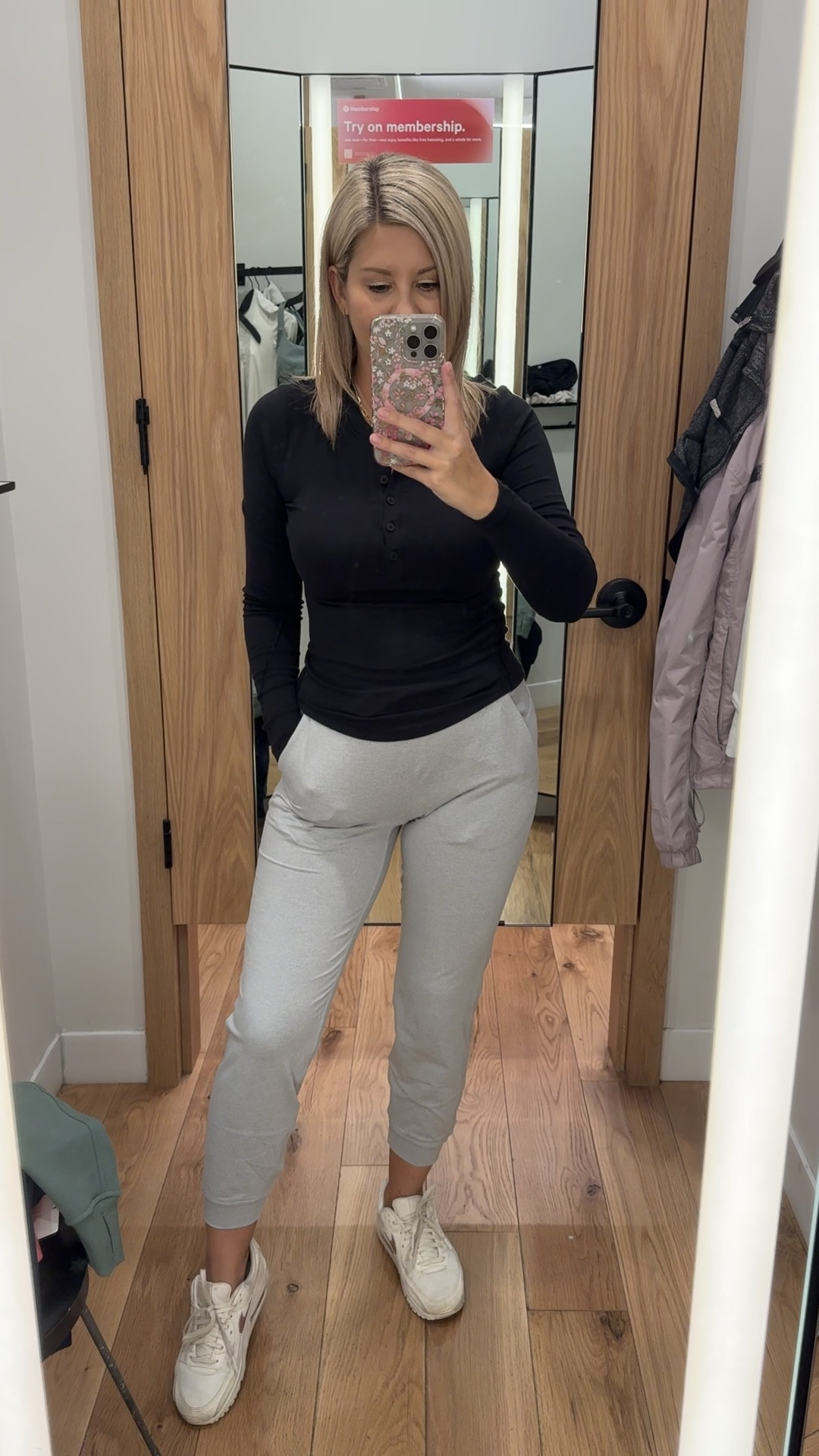 Joggers 40% off for Black Friday/Cyber Week 🔥

Wearing size 4 TTS in the 7/8 length. I linked the full length as well (they’re not on sale though).

Henley top is size 4 TTS and sports bra underneath is size 6 (I size up one in these)

Casual outfit, everyday outfit, athleisure, activewear, fall outfit, winter outfit, joggers outfit, jogging pants, jogger pants, comfy outfit, Black Friday sale, cyber week deal

#LTKstyletip #LTKwinter #LTKsale
