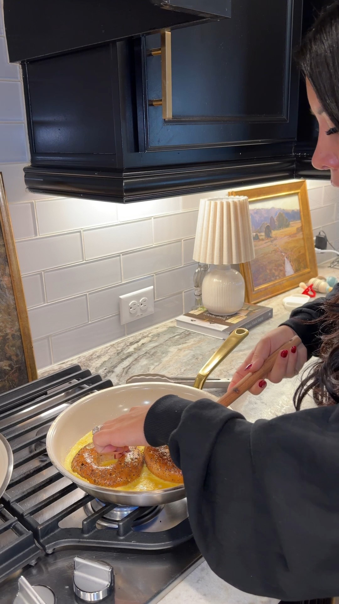 The best ceramiclad pans! Non toxic and truly non stick !!

Kitchen must haves
Home 
Must haves 
Cooking 
Pans 
Frying pan 
Amazon finds 

#LTKHome #LTKGiftGuide #LTKFindsUnder50