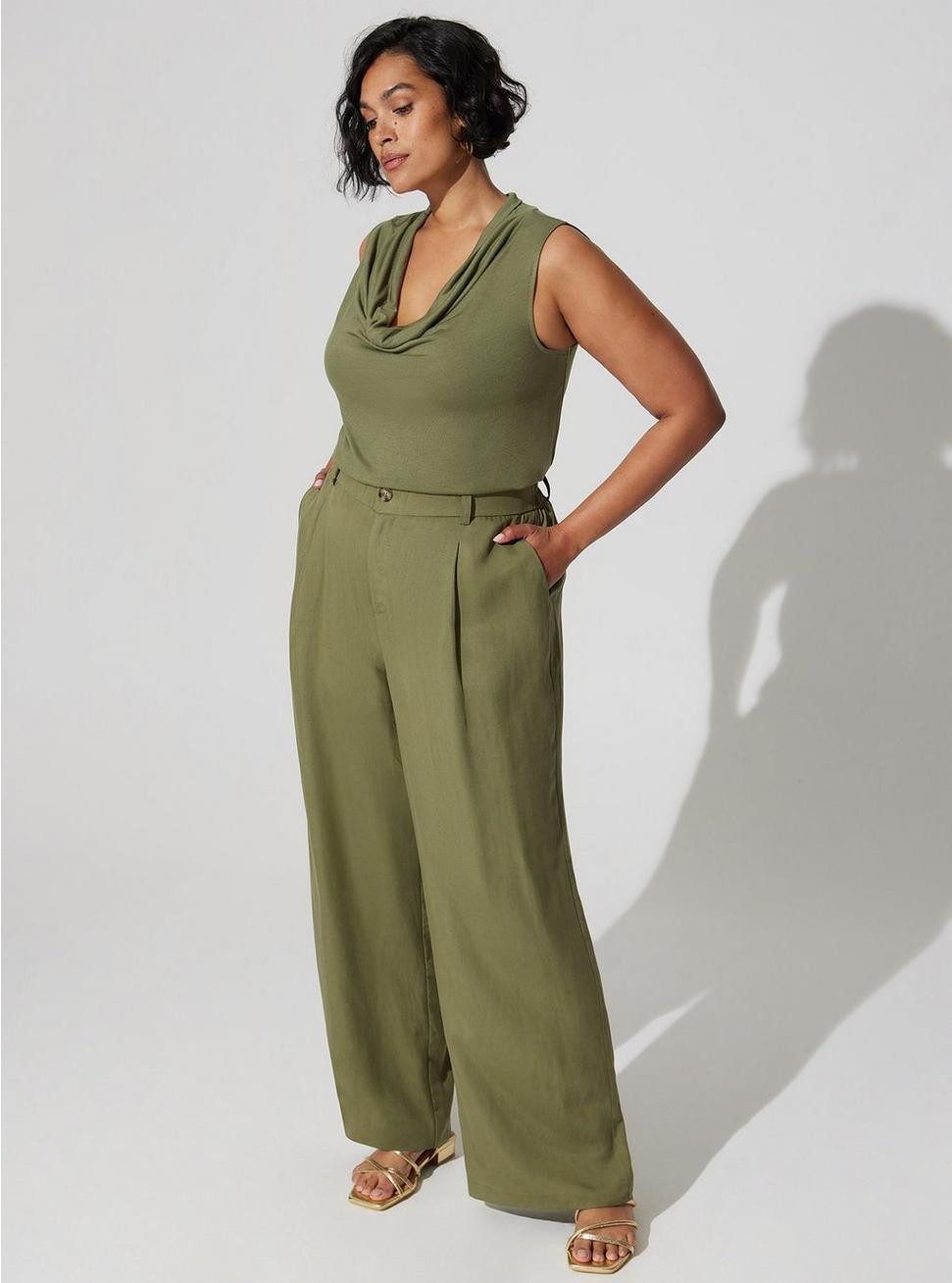 Wide Leg Studio Linen High-Rise Pant | Torrid (US & Canada)