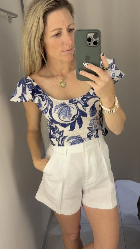 Style on a budget?  Here’s some great things for spring and summer from H&M.  These white linen shorts come in multiple colors and go with pretty much everything. I also love this flutter sleeve top for spring that would also look great with jeans.

#SpringOutfits #SummerOutfit #WhiteShorts #LinenShorts #SpringTops 

#LTKSeasonal #LTKFindsUnder50 #LTKVideo