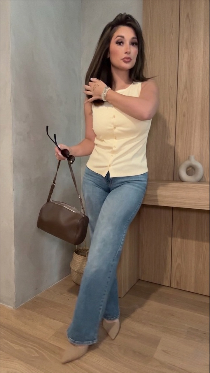 The shoes? Amazon. The vibes? Top tier.✨

@modatopeshoes are always comfy and on trend. 

🔗 in bio

#AmazonFashion #OOTD #SpringStyle #amazonfinds #modatopeshoes