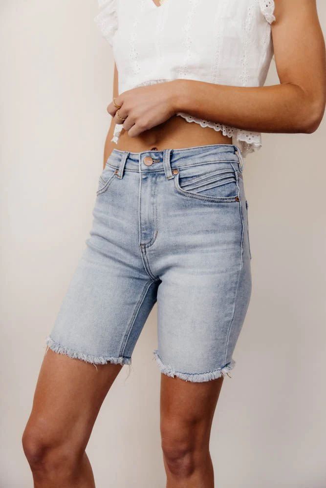 Cori Mid-Thigh Denim Shorts in Light Wash - böhme | Bohme