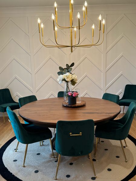 Crisp & Clean Modern Dining Room with Green Velvet Chairs 

#LTKMostLoved #LTKhome