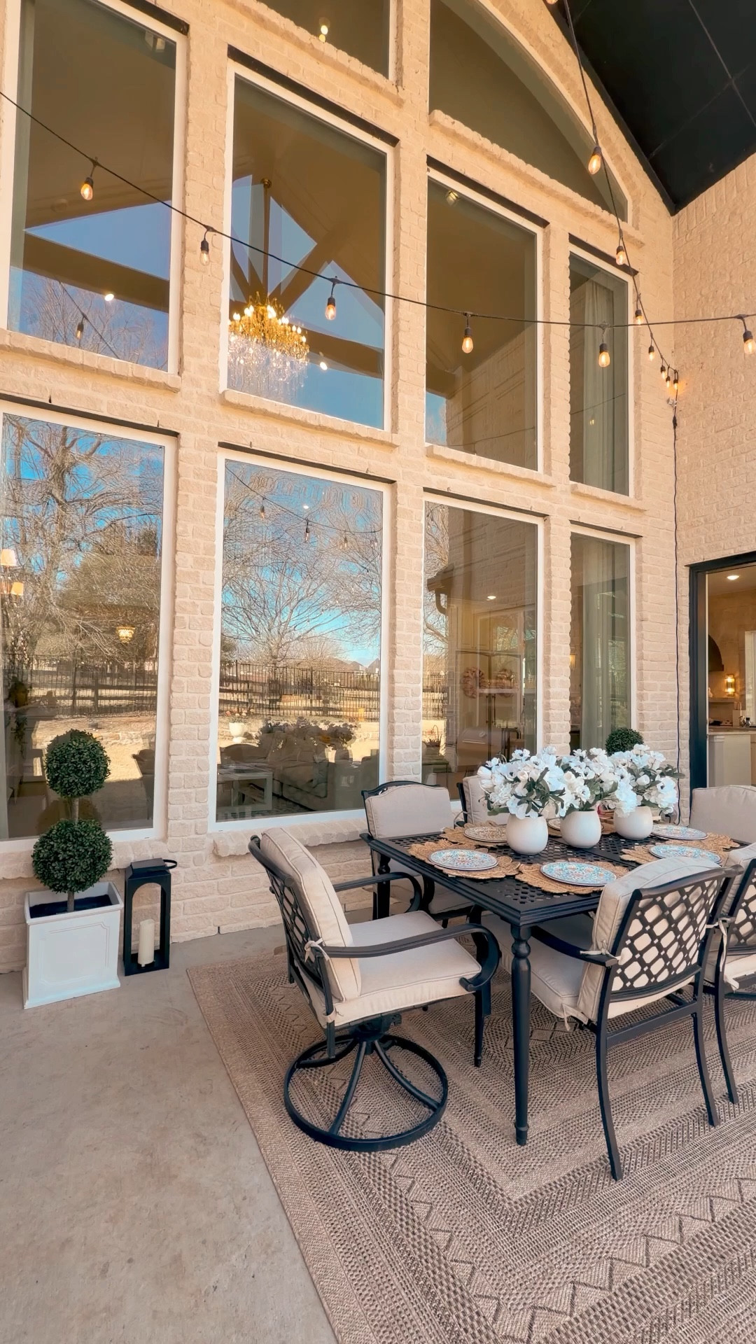 #ad We’ve officially rolled out the rug and started decorating our backyard for spring 🌸I have a feeling we will be enjoying cozy dinners outside with the twinkling lights ✨ all season long 


Getting our backyard ready for spring with @Wayfair 🤍


#wayfair #wayfairpartner #outdoor #wishyouwerehere 
