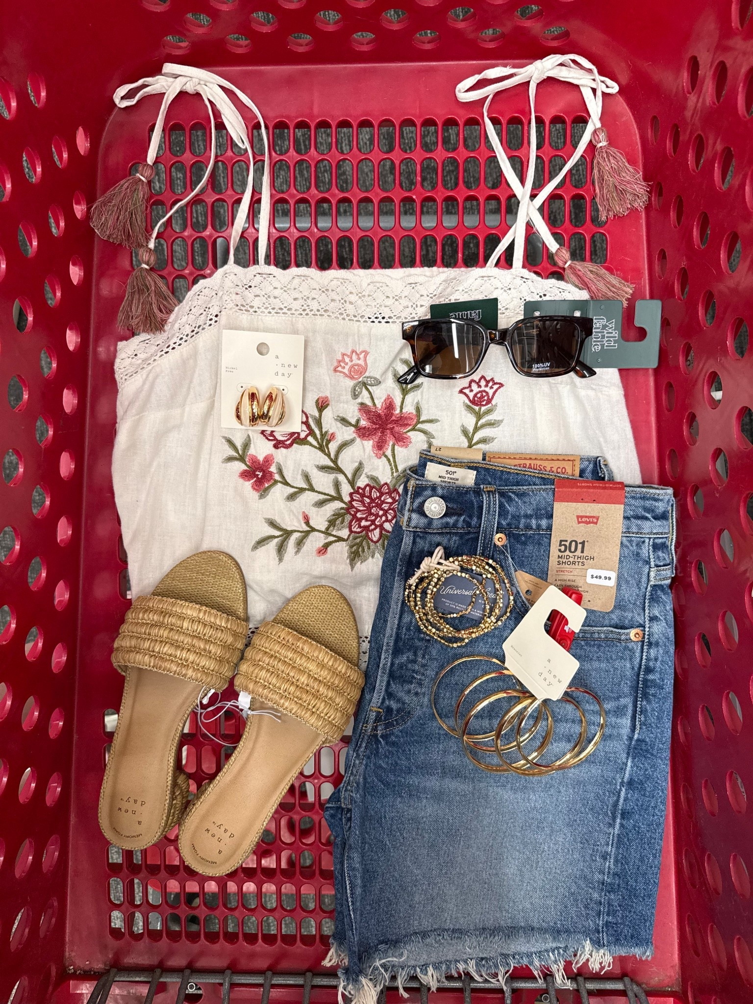 currently accepting sunshine only ☀️