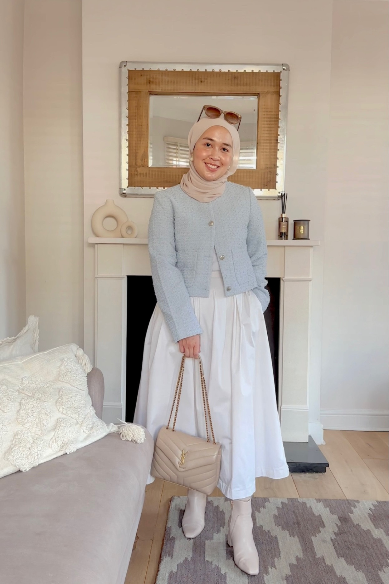 Love the beige and blue combo

#LTKeurope #LTKSeasonal #LTKAsia