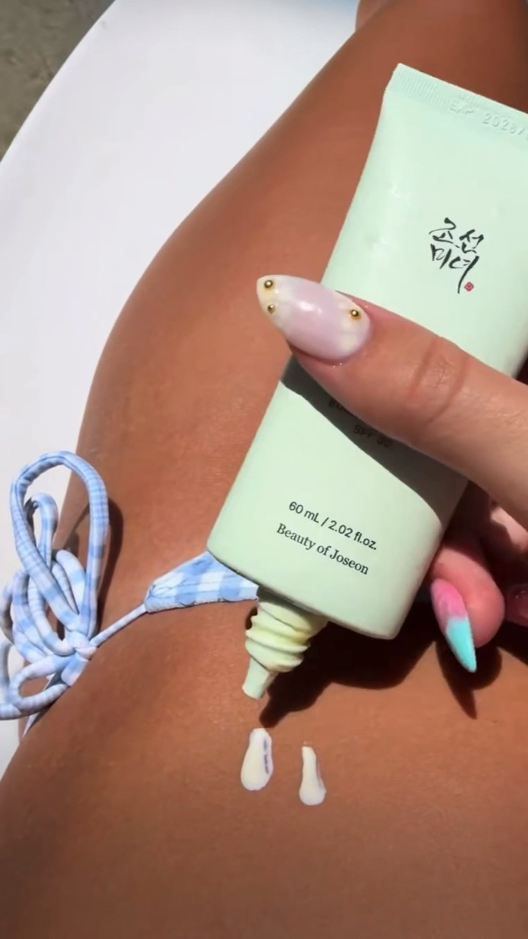 The best sunscreen ☀️ Shop now!

#LTKSeasonal #LTKBeauty #LTKSwim