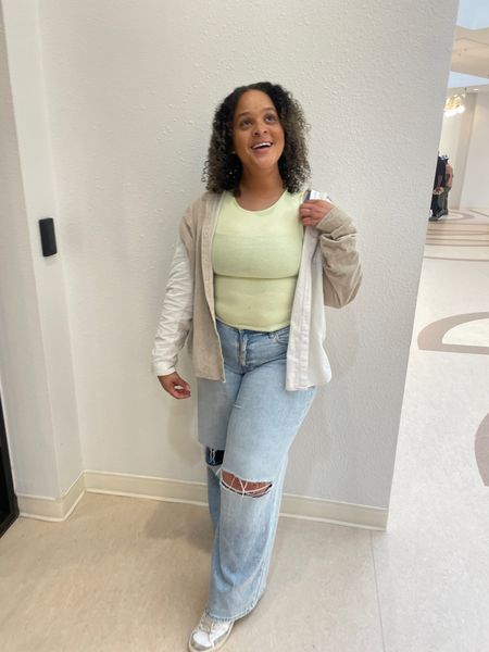 One thing about me, I’m going to fill my closet with all of the #AmericanEagle Attire🤷🏽‍♀️😍 

I’m rocking the high waisted, wide leg mom jeans and I’m obsessed🙌🏽 Be prepared for all the compliments you’re going to get from them because they’re THOSE JEANS👏🏽💗 in a size 10 but could’ve probably sized down as I’m currently on my weight loss journey. 

Tank was on sale for $8 and perfect for summer!  I’m wearing a large for a comfortable fit, but could size down for a cropped look. 

10/10 recommend! The best jeans for us #curvygirls 💗

#AmericanEagleFinds #AmericanEagle #AE #CurvyFinds #CurvyJeans 

#LTKSaleAlert #LTKFindsUnder100 #LTKFindsUnder50