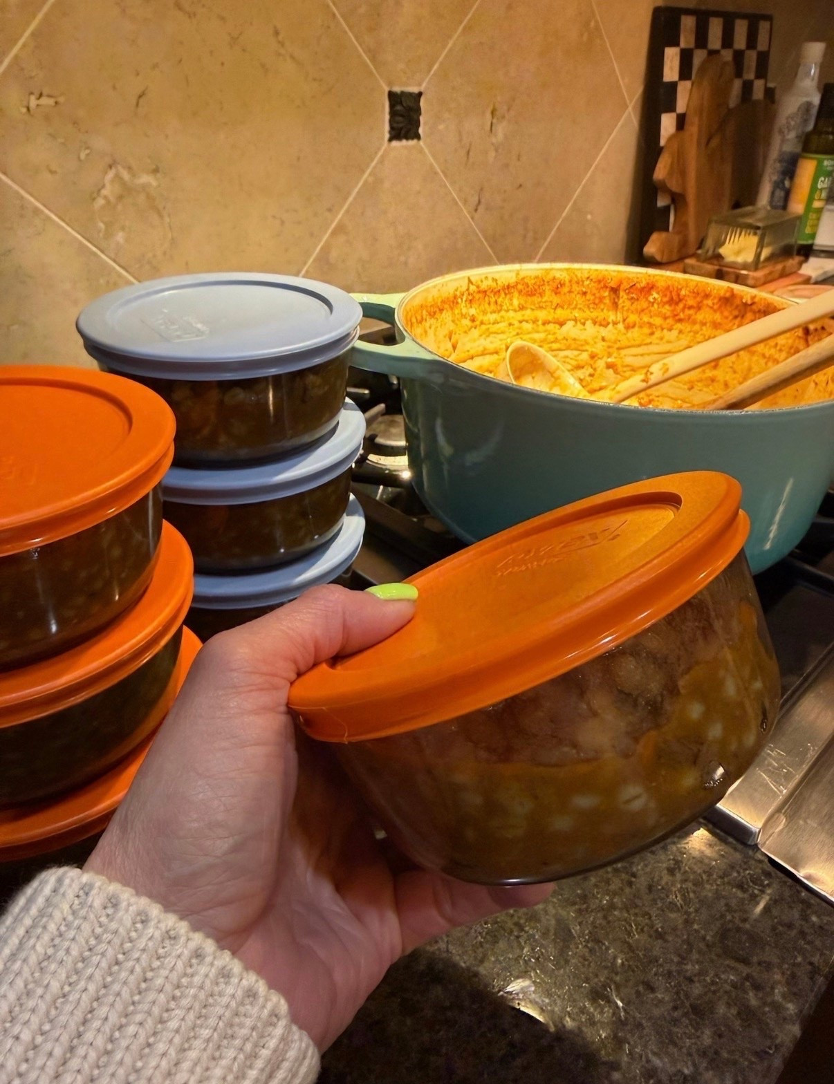 Leftover containers I use for myself and kiddos! There glass so they last so much longer also love you can reheat these containers. Such a good food prep hack! Also on sale right now! 


Meal prep, home finds, home must haves, sale alert

#LTKHome #LTKmomlife #LTKfoodie