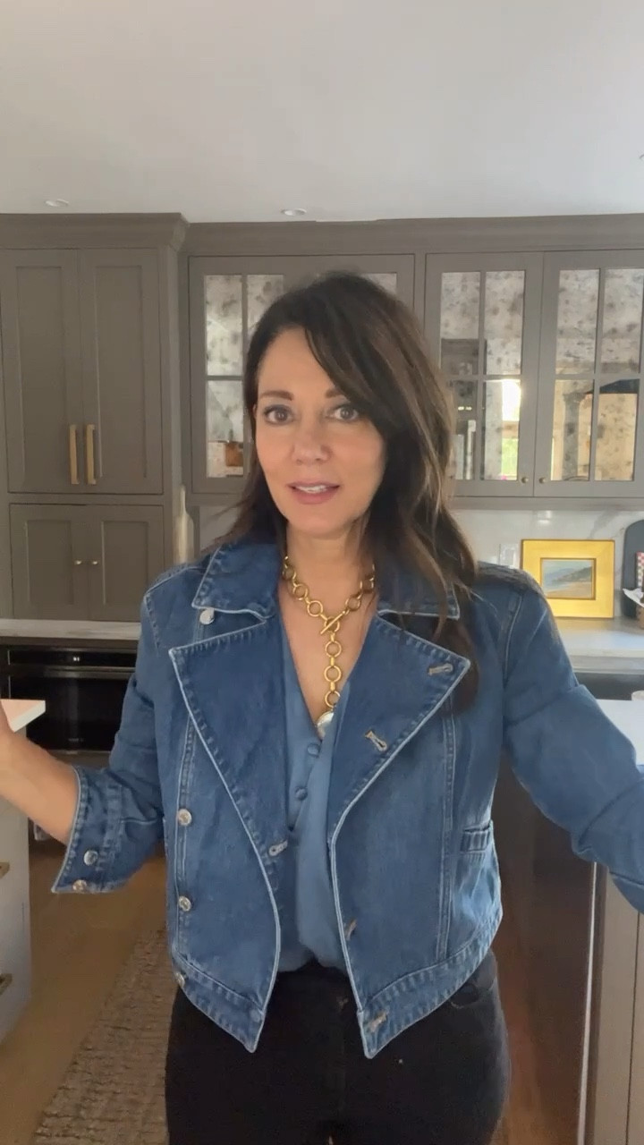 This is not your average denim jacket!  Check out the crop length which perfect proportion for dresses and skirts, it’s double breasted with big lapels - it’s so flattering! You nailed it VB❤️

#LTKBacktoSchool #LTKFind #LTKtravel