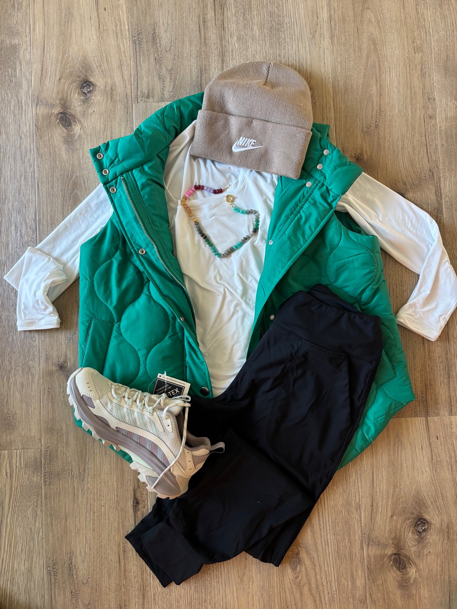 Hiking outfit for ireland

Hiking sneakers are waterproof , i sized up half a size 

Ireland outfits 
Hiking outfit 
Casual outfit 


#LTKStyleTip #LTKTravel #LTKFindsUnder50