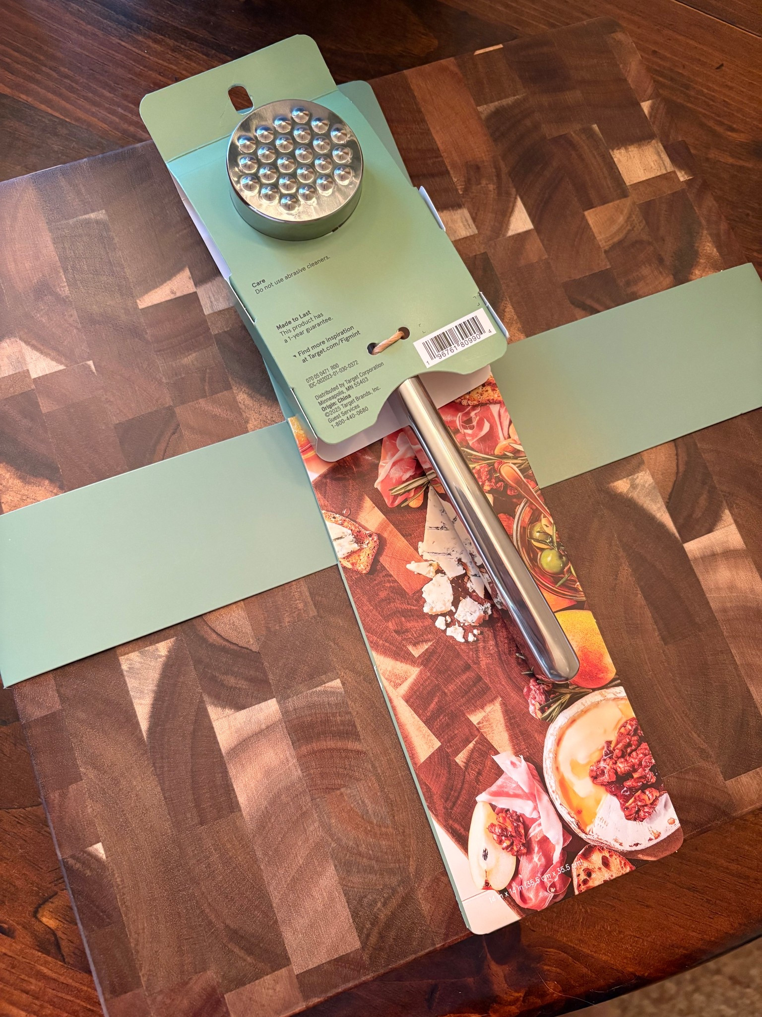 If you are looking for a solid wooden cutting board at a really great price point… this is it. It is absolutely gorgeous!! I will use it as a true cutting board, but you can use it as a charcuterie board for upcoming holidays or accessorize your countertop… the use is endless!!🤎

#LTKHoliday #LTKFindsUnder50 #LTKHome