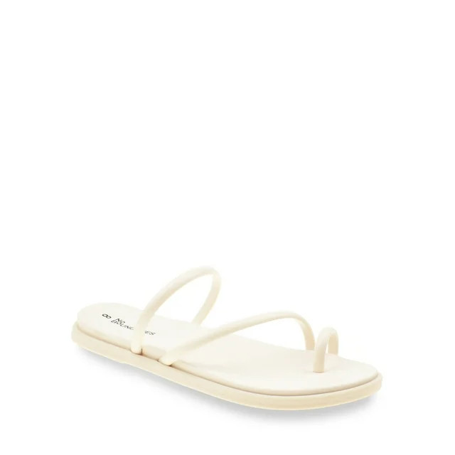 No Boundaries Strappy Toe Loop Sandals, Women's - Walmart.com | Walmart (US)