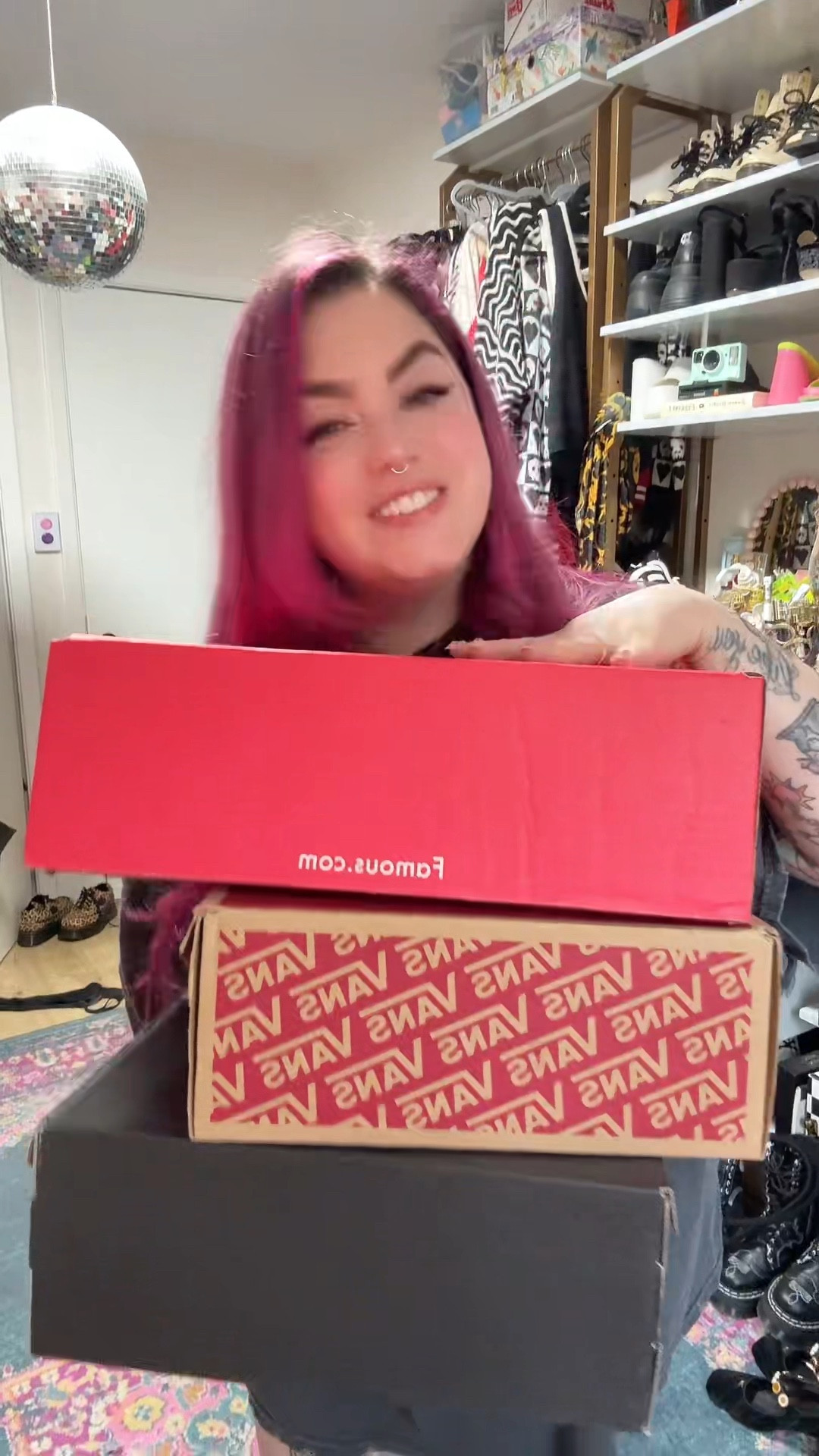 Famous footwear sneaker haul ✨

#LTKShoeCrush #LTKFindsUnder50 #LTKSaleAlert