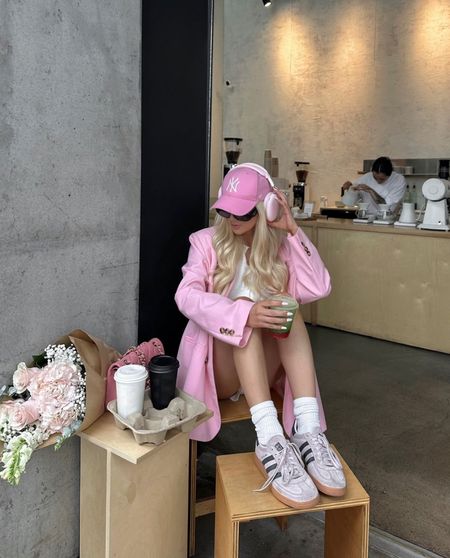 spring blazers 🌸🍵>

Spring outfit, summer outfit, casual coffee shop outfit, casual summer outfit, casual spring outfit, all pink outfit 

#LTKShoeCrush #LTKStyleTip