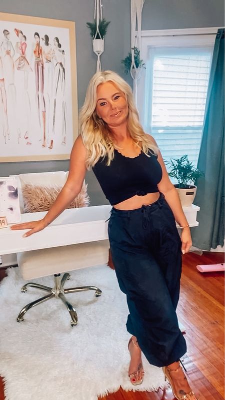 The best cargo pants out there! I love these from halara. I’m in a medium and they fit true to size, with an over sized look. 

#LTKfindsunder50 #LTKmidsize #LTKstyletip