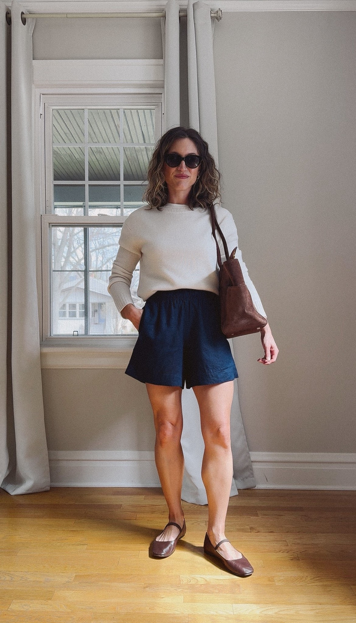 Comfy and chic spring look from @Quince 

Mongolian Cashmere Boxy Crewneck Sweater, TTS

100% European Linen High Waisted Shorts, TTS, comes in a ton of colors

Italian Suede Shopper Tote, this is the chocolate brown color, great quality!

#quincepartner


#LTKPetite #LTKOver40 #LTKSeasonal