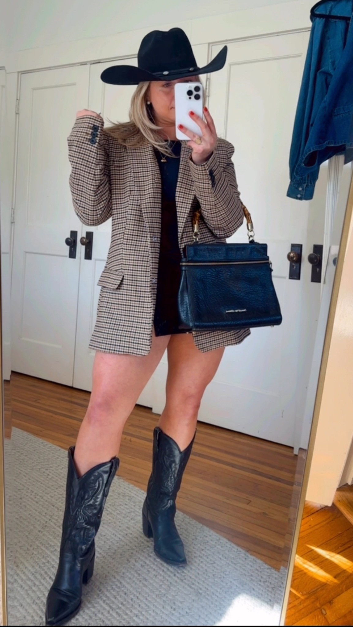 Last minute, easy rodeo outfir idea

#LTKPetite #LTKSeasonal #LTKStyleTip