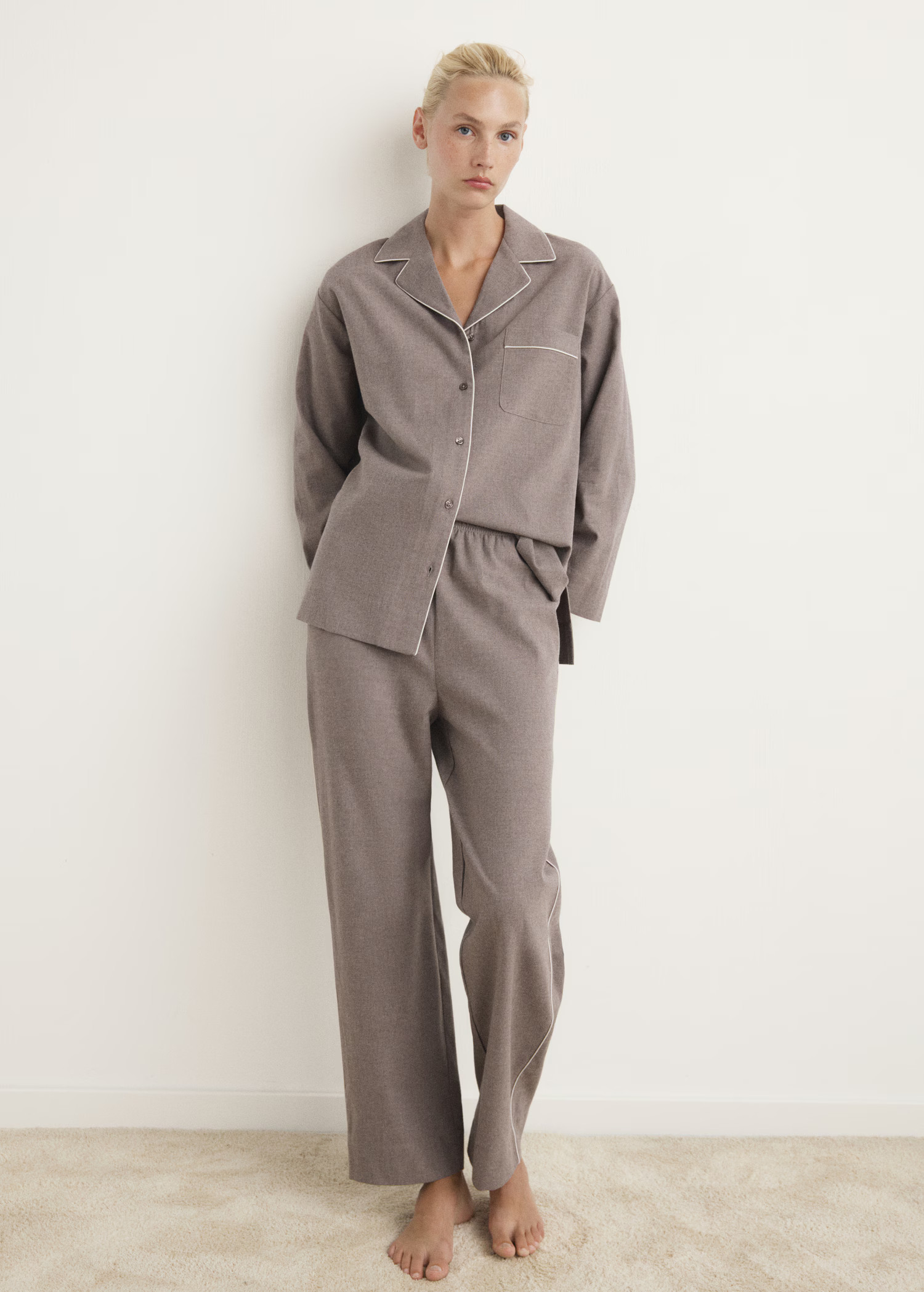 Cotton flannel shirt with contrasting piping | MANGO (UK)