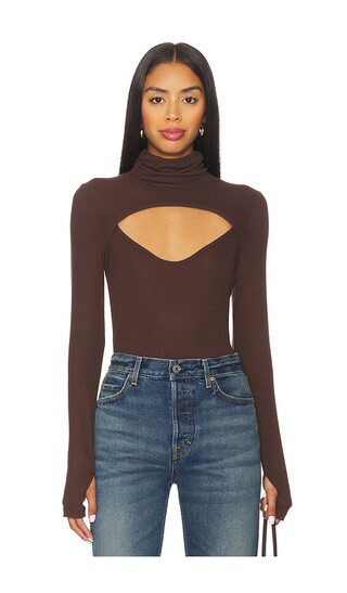 Michael Lauren Cade Long Sleeve Top Turtle Neck Top in Brown. - size S | Revolve Clothing (Global)