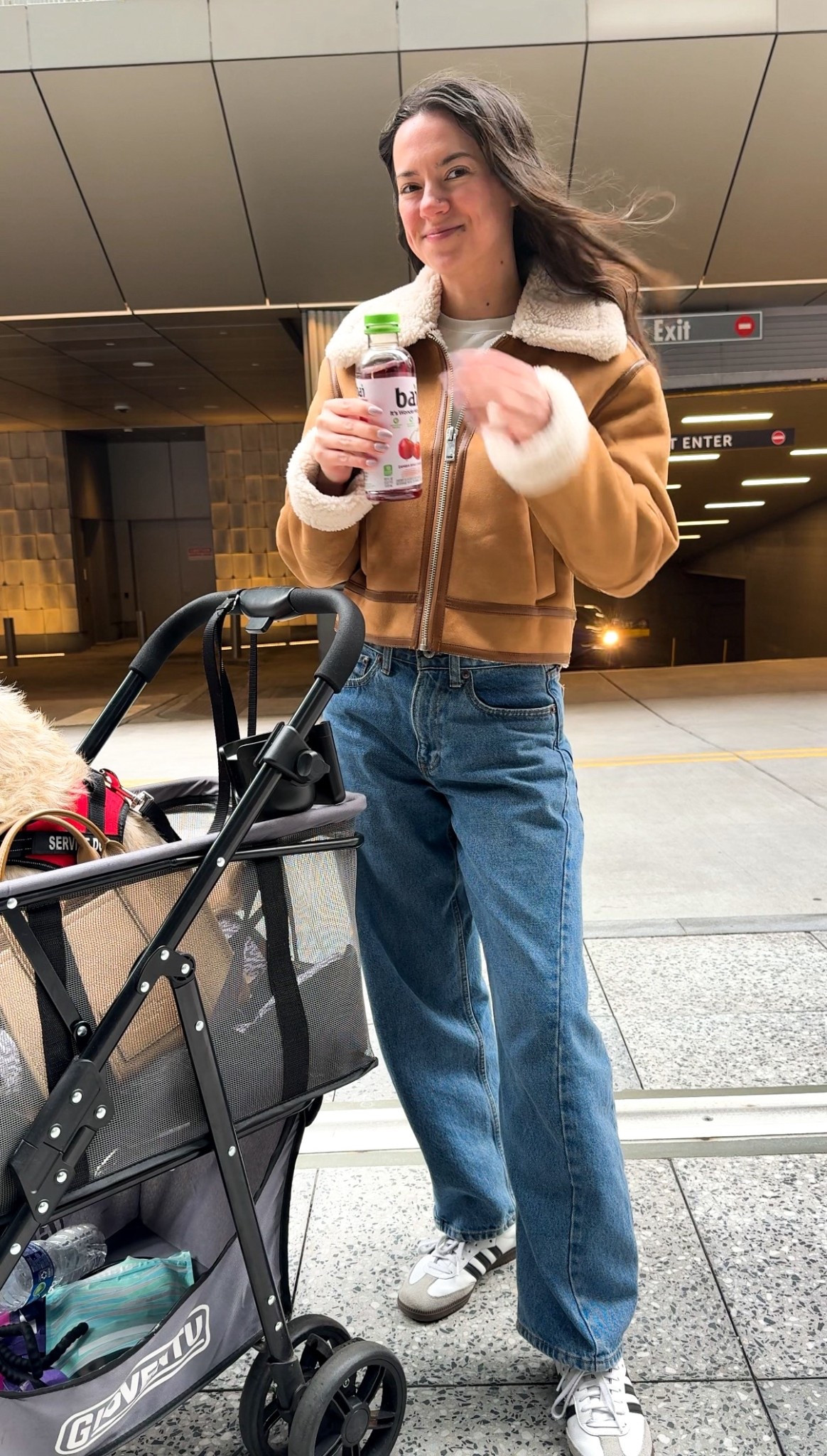 This is my everyday “throw on and go” outfit formula lately— barrel leg jeans, a cozy shearling jacket, and classic sneakers. It’s that perfect mix of comfortable and put-together for running errands, coffee runs, or dog walks. The neutral tones keep it timeless, and the oversized fit gives that effortless street style vibe.

casual everyday outfit, shearling jacket outfit, straight leg jeans outfit, adidas sneakers outfit, fall winter casual style, neutral street style, mom on the go outfit, effortless outfit formula, cozy jacket outfit

#LTKPetite #LTKdayinmylife #LTKootd