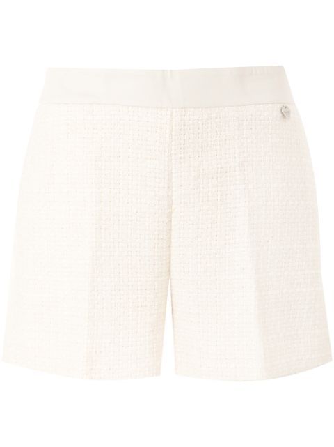 tweed pleated shorts | Farfetch (US)