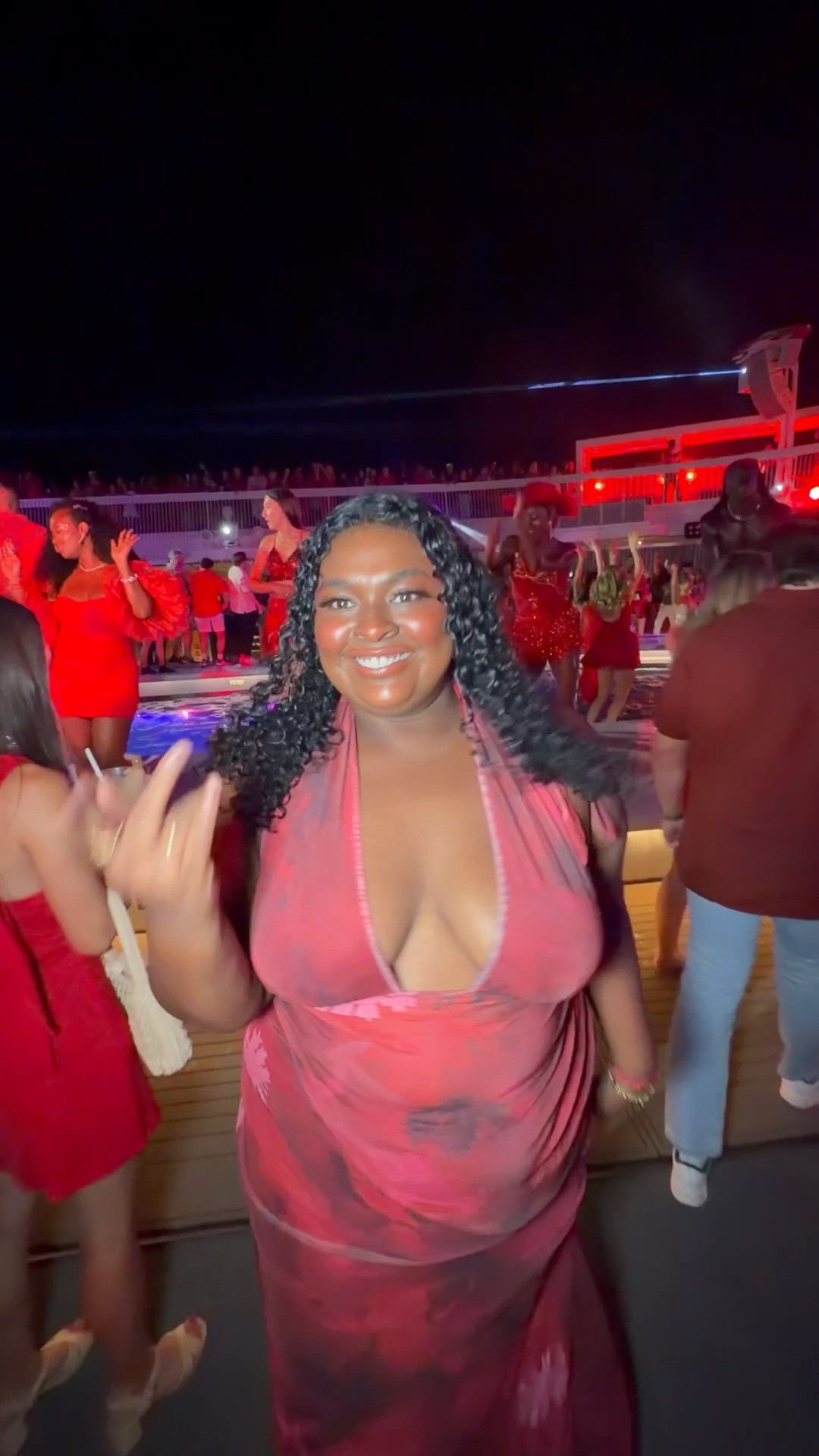 Plus Size outfits I wore on my Virgin Voyages Cruise as a size 18/20

#LTKdayinmylife #LTKPlusSize #LTKmorningroutine
