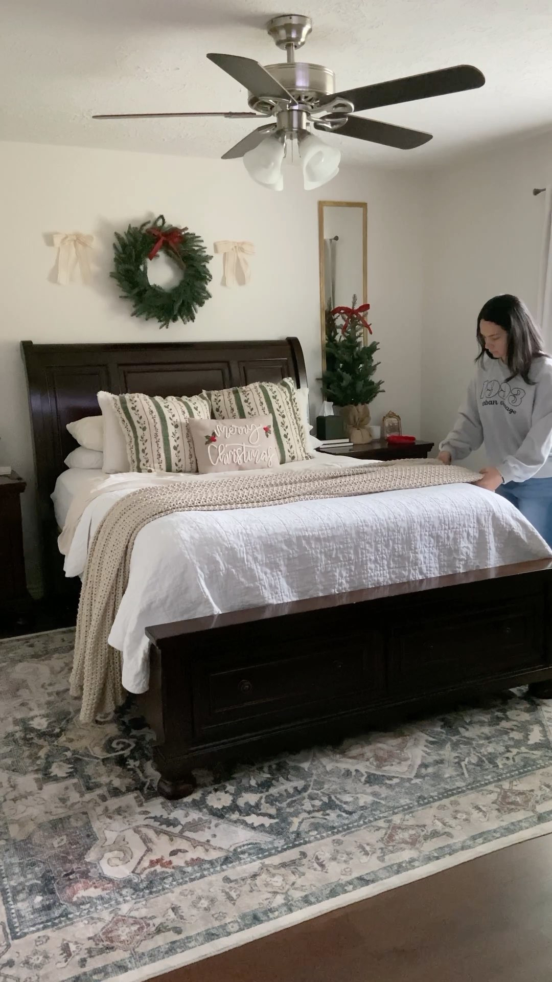 sunday reset vlog 🏠🧺 christmas home decor, holiday decorating video, christmas decorating vlog, king of christmas tree, christmas garland decorating, holiday home makeover, cozy christmas decor, festive home decor ideas, decorating for christmas 2025, christmas ornaments decor, holiday bows decor, living room christmas decor, christmas tree setup video, aesthetic christmas decorating, holiday home inspiration, amazon christmas decor, cozy holiday home, christmas throw pillows, festive home styling, winter decor inspo, christmas decorating ideas, holiday interior design, garland decorating ideas, holiday mantel decor, classic christmas aesthetic, christmas vibes at home, holiday decorating tips  

 #LTKdayinmylife #LTKmorningroutine #LTKvlog