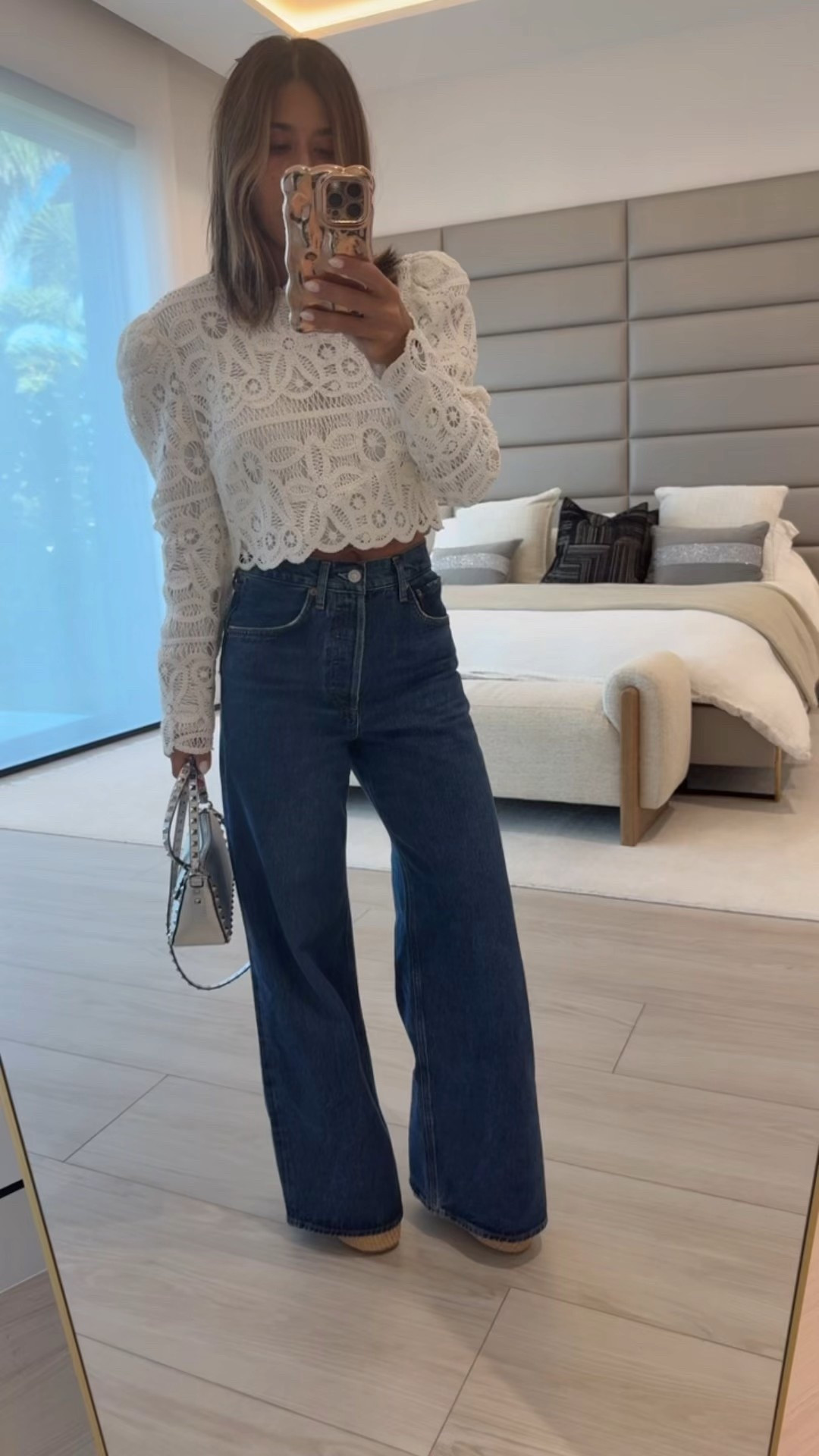 I’m using Petite version size 23 in pants.


#LTKPetite #LTKWorkwear #LTKSeasonal